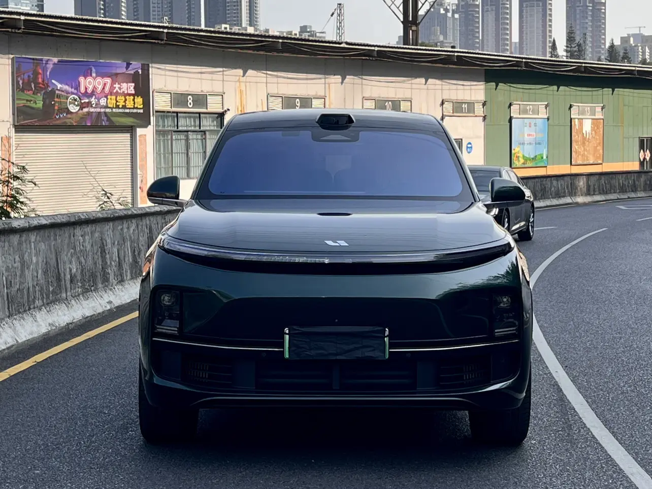 Li L9 (Ideal L9)  из Китая