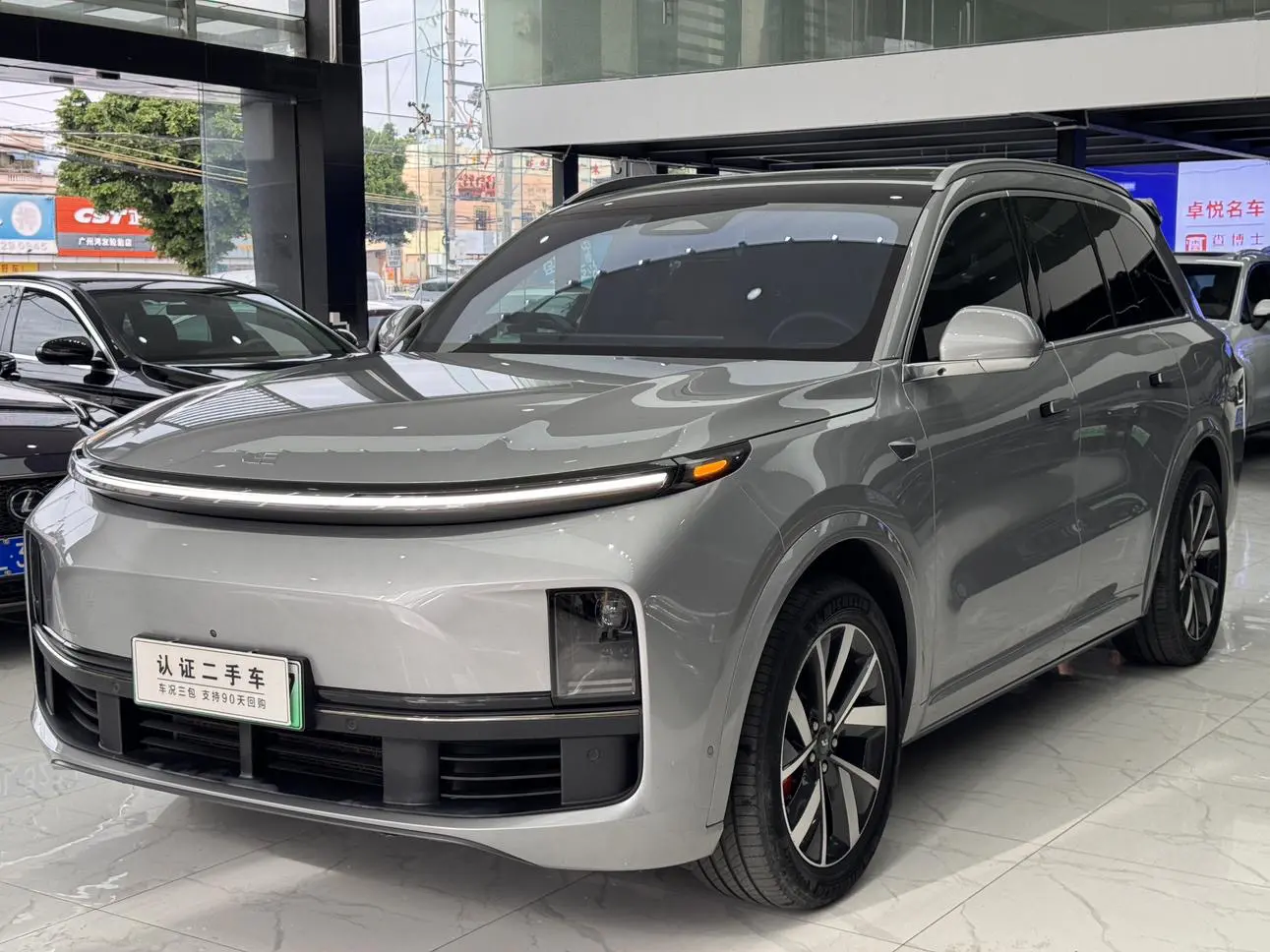 Li L8 (Ideal L8)  из Китая