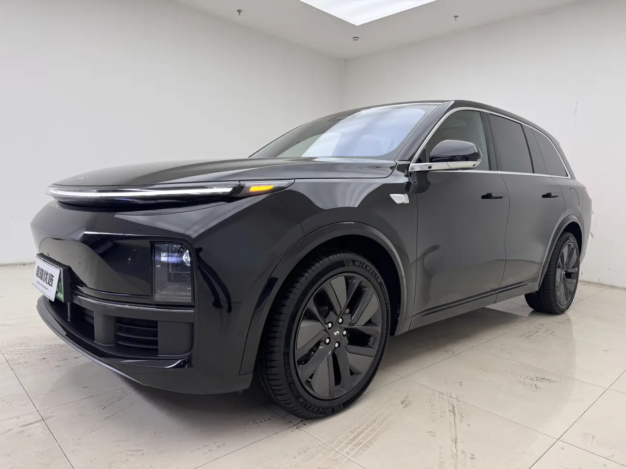 Li L8 (Ideal L8)  из Китая