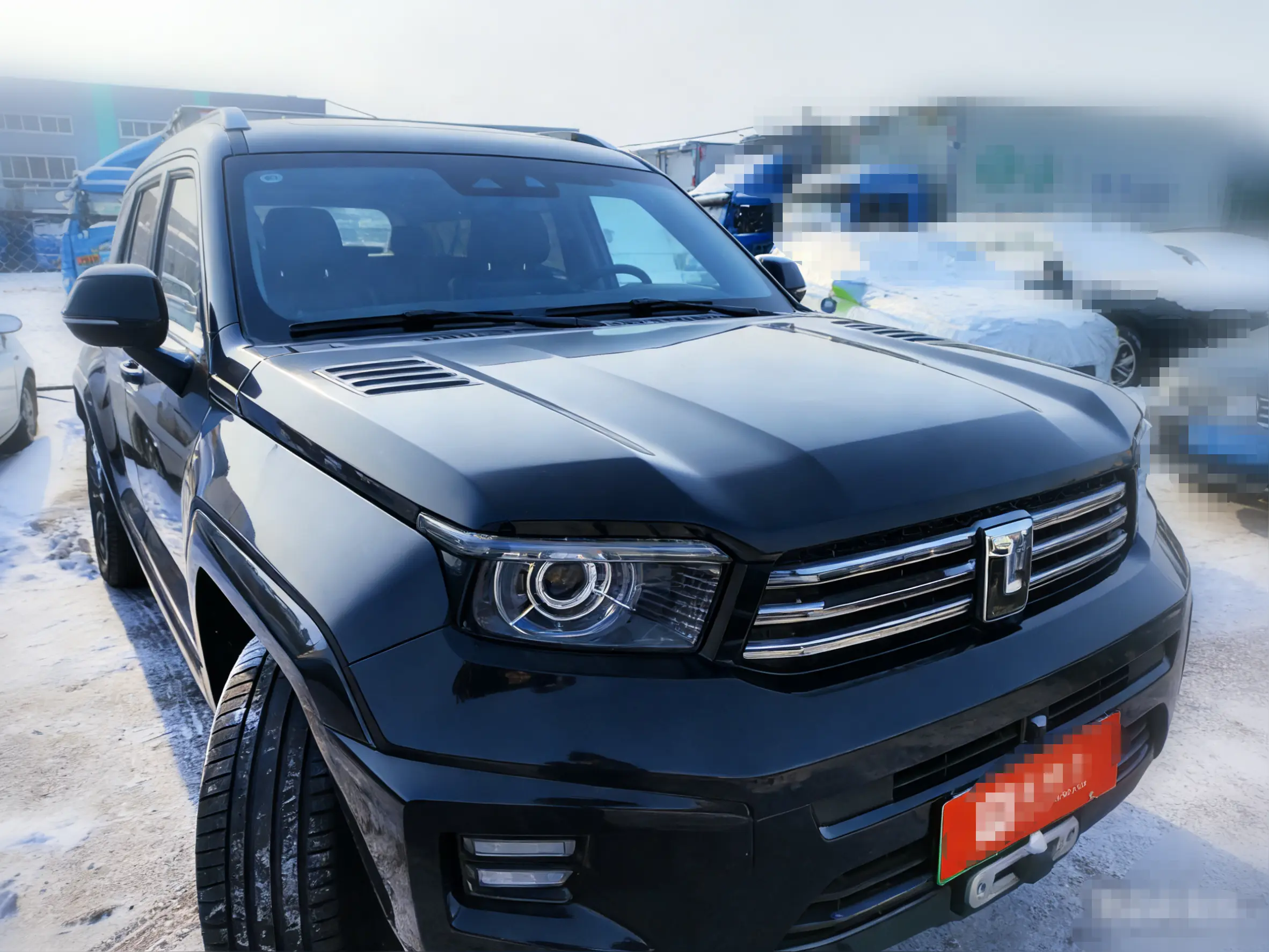 Tank 700 Hi4-T  из Китая