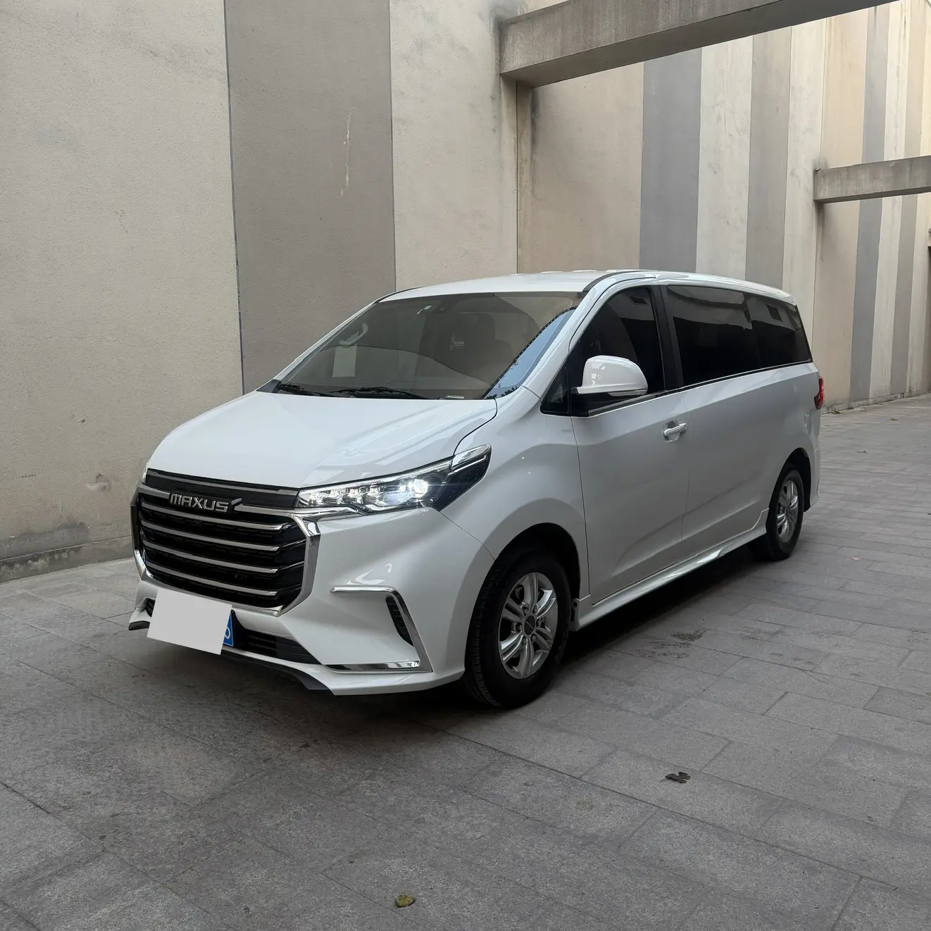Datong Maxus G20  из Китая