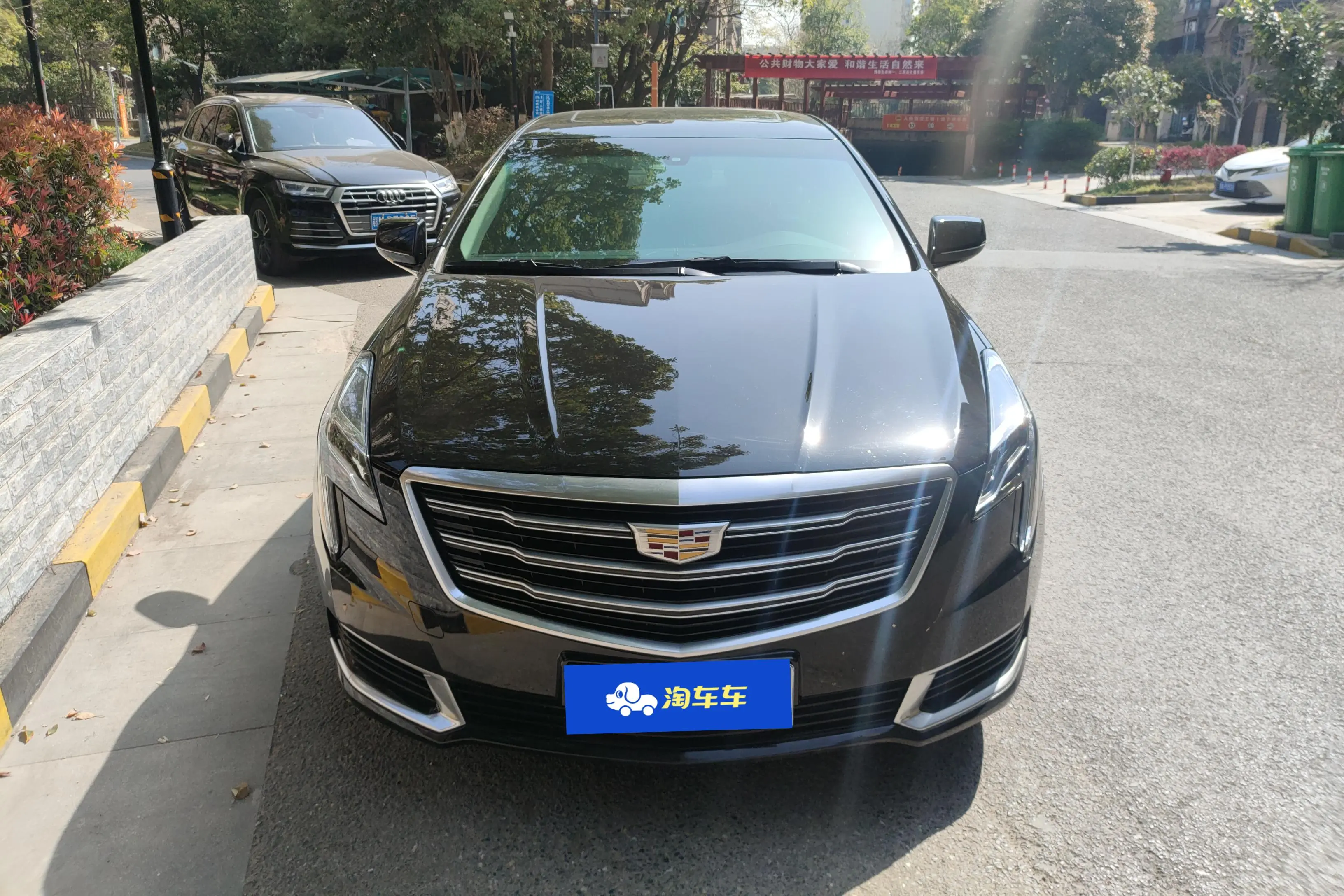 Cadillac XTS  из Китая