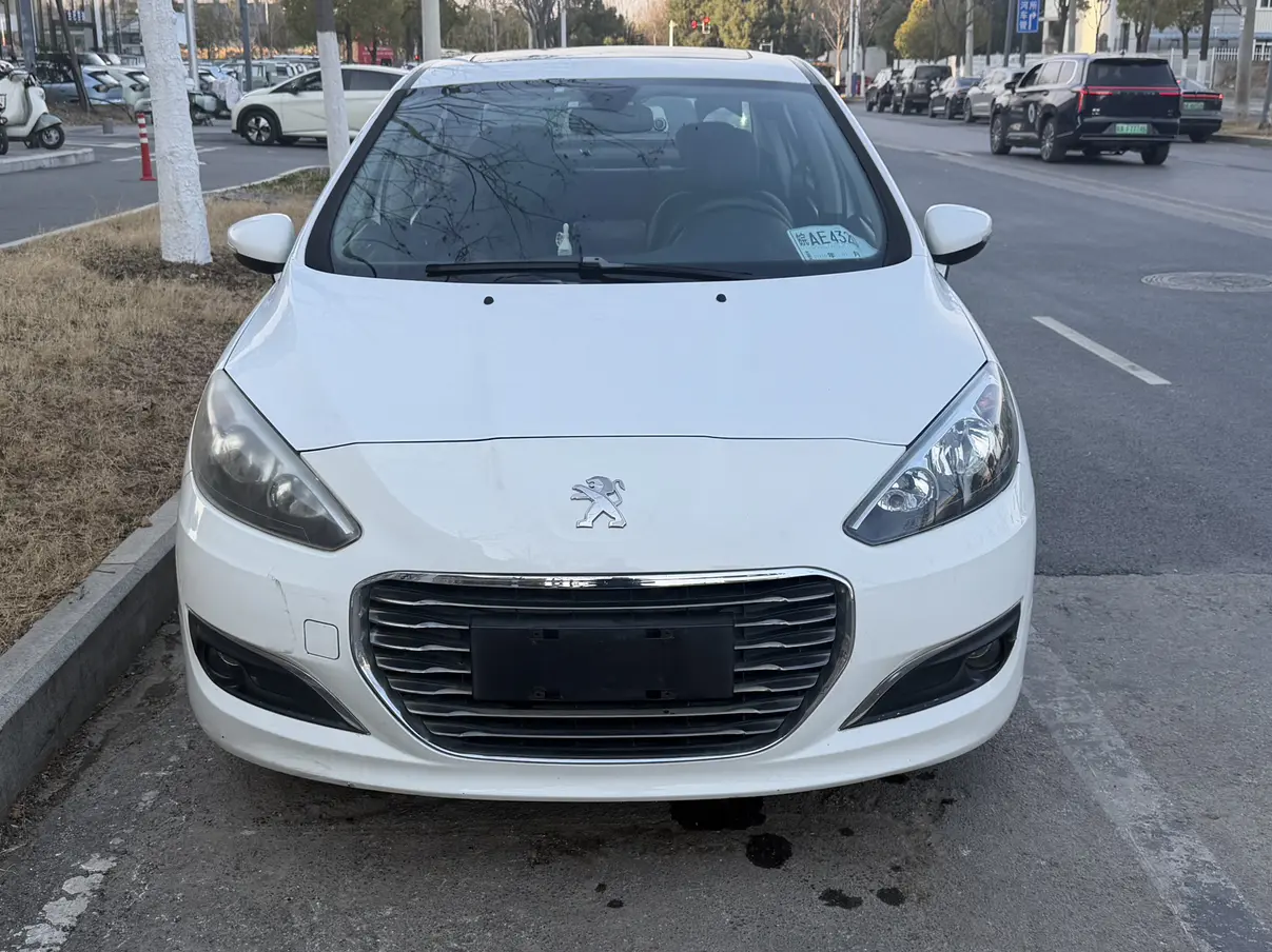 Peugeot 308  из Китая