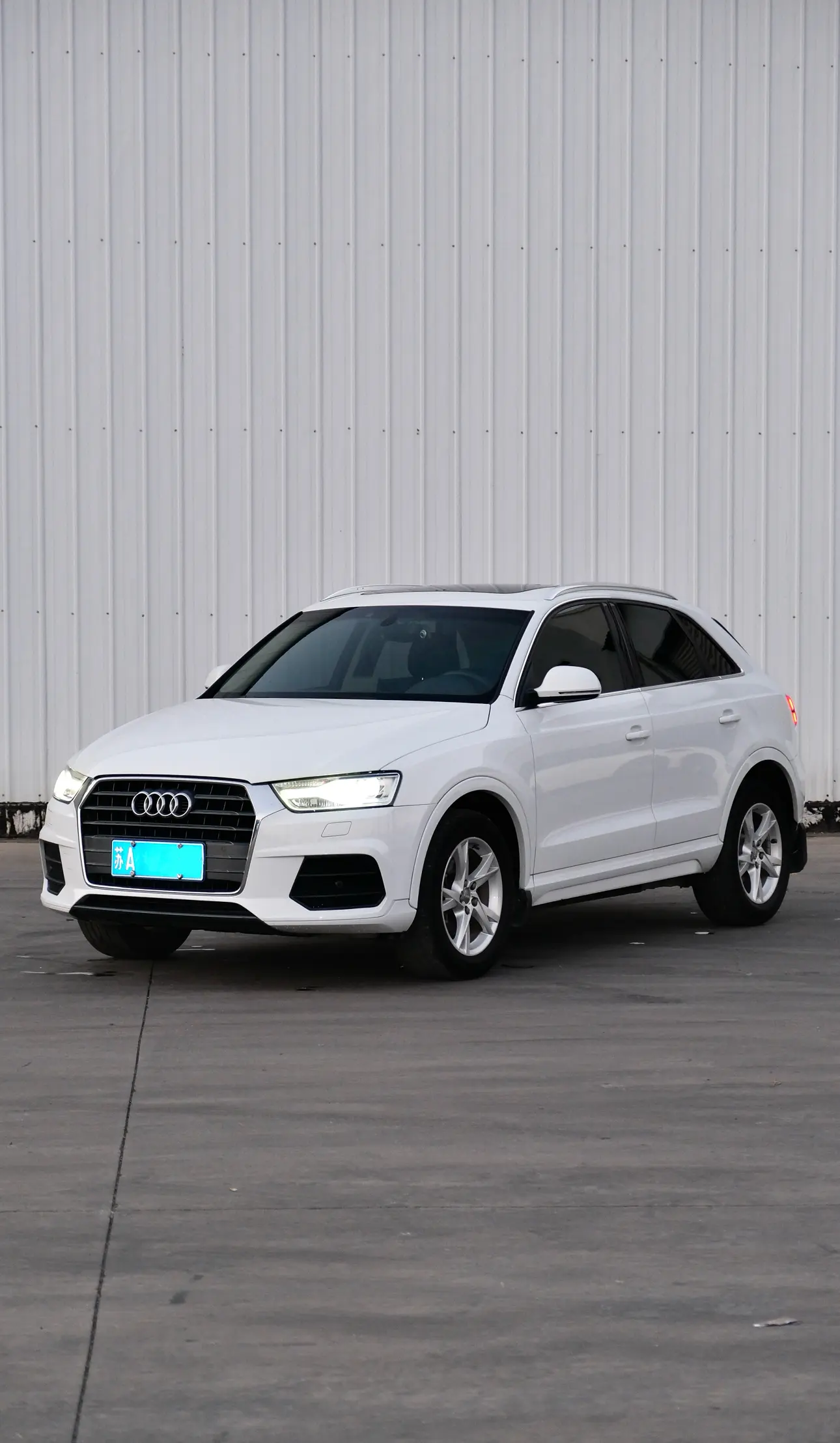 Audi Q3  из Китая