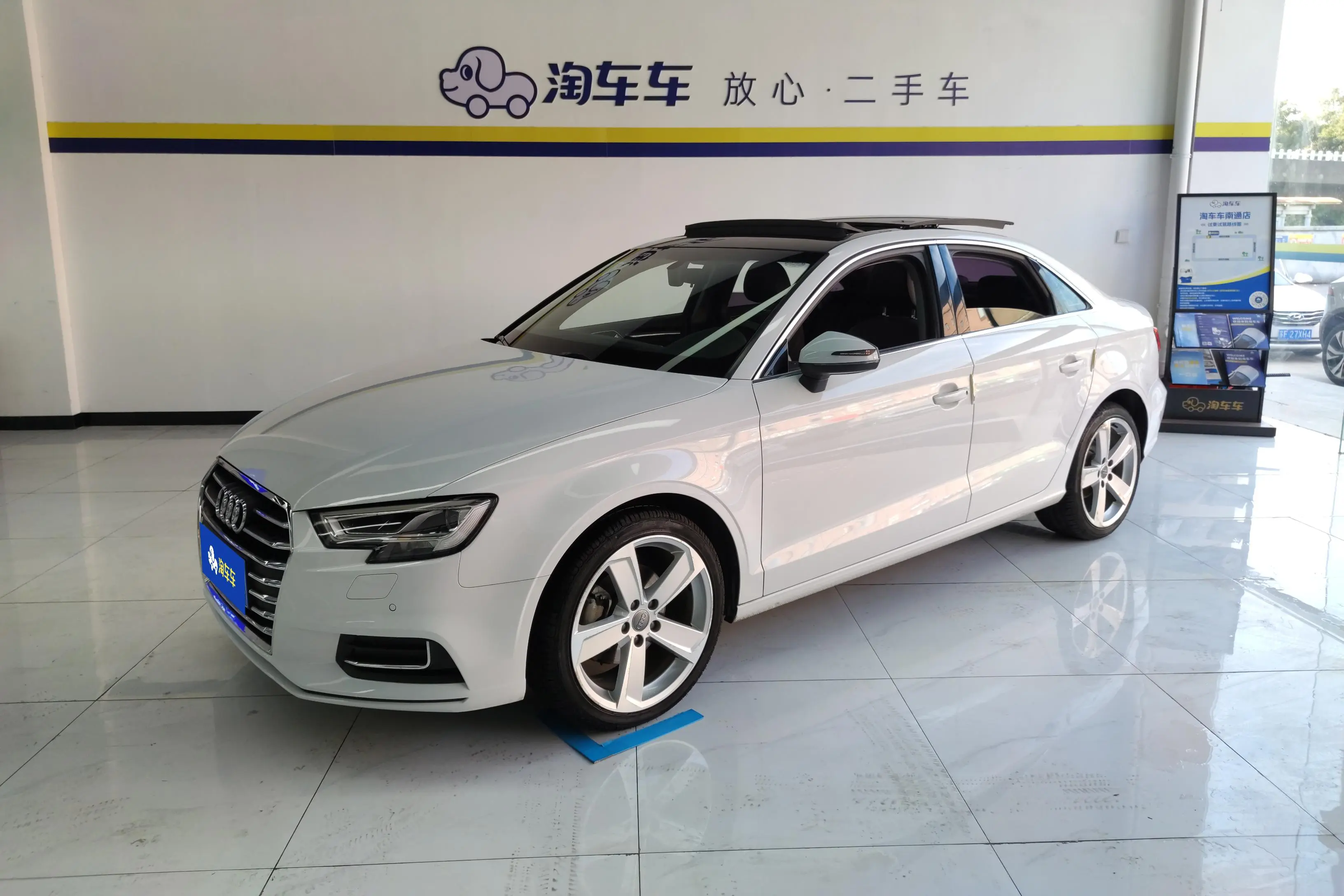 Audi A3  из Китая