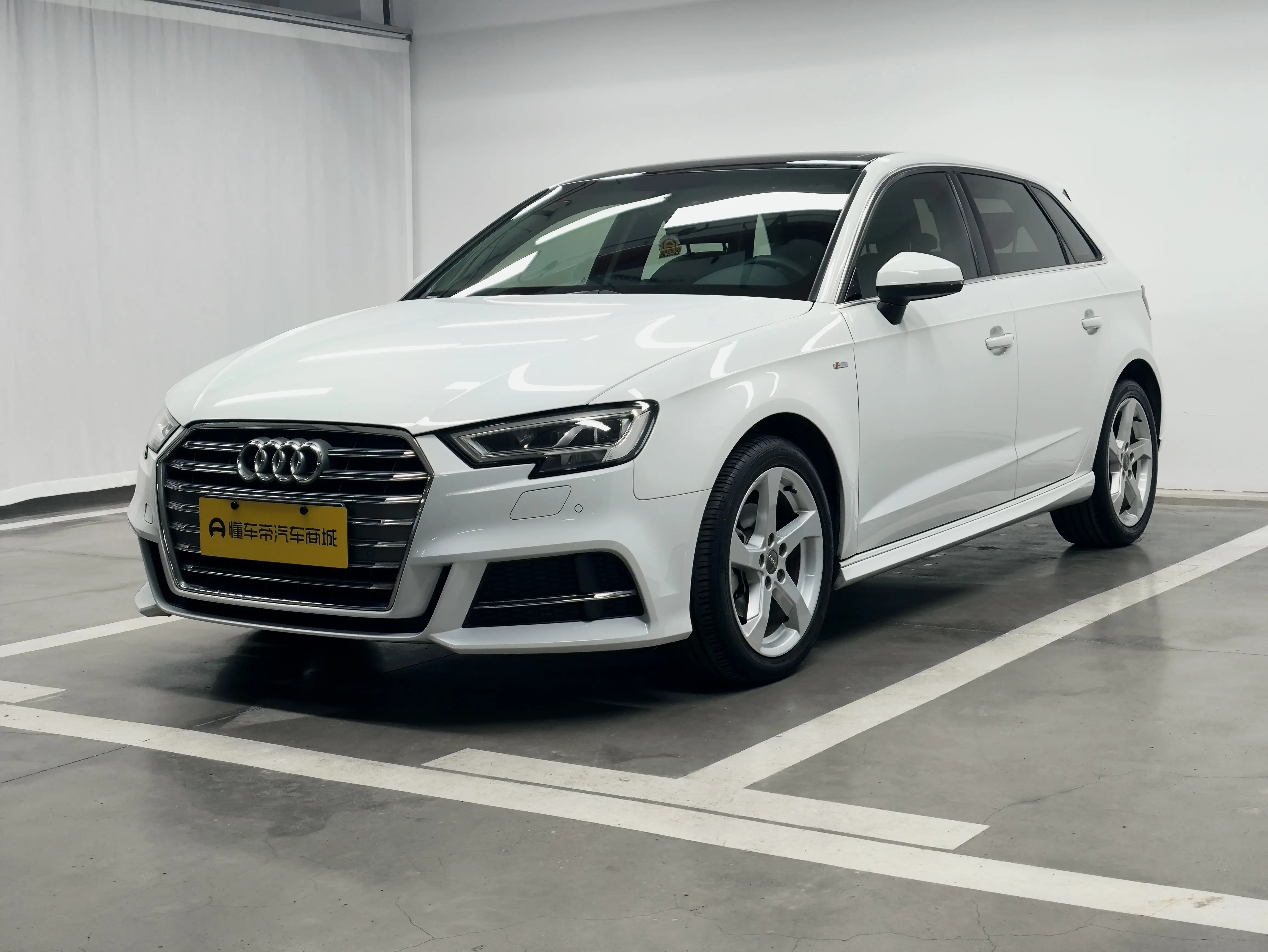Audi A3  из Китая
