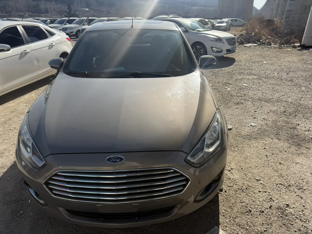 Ford Forrest  из Китая