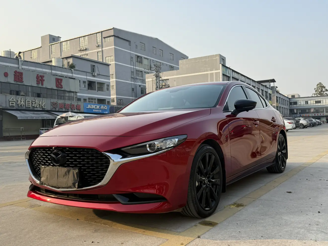 Mazda Axela (Mazda3)  из Китая