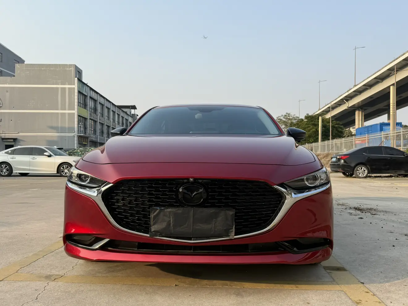 Mazda Axela (Mazda3)  из Китая