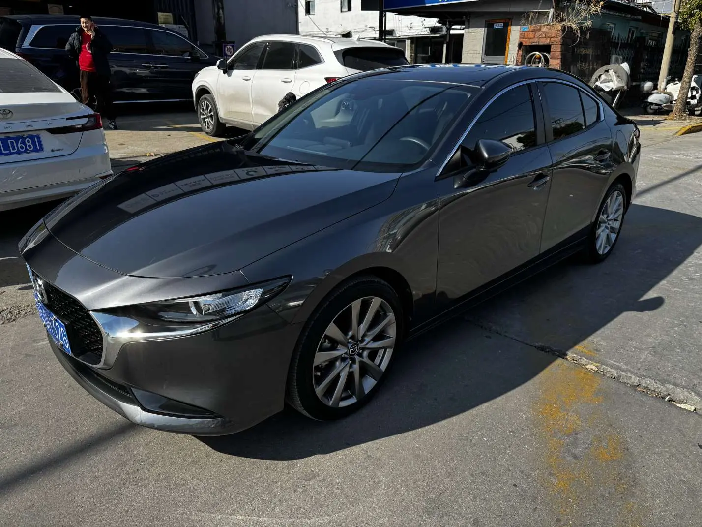 Mazda Axela (Mazda3)  из Китая