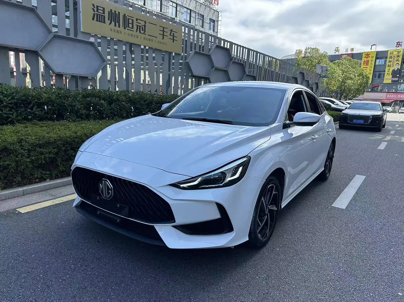 MG 5  из Китая