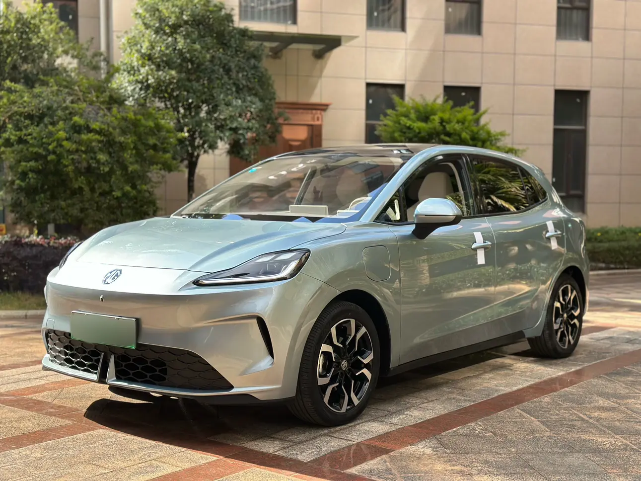 MG 4  из Китая