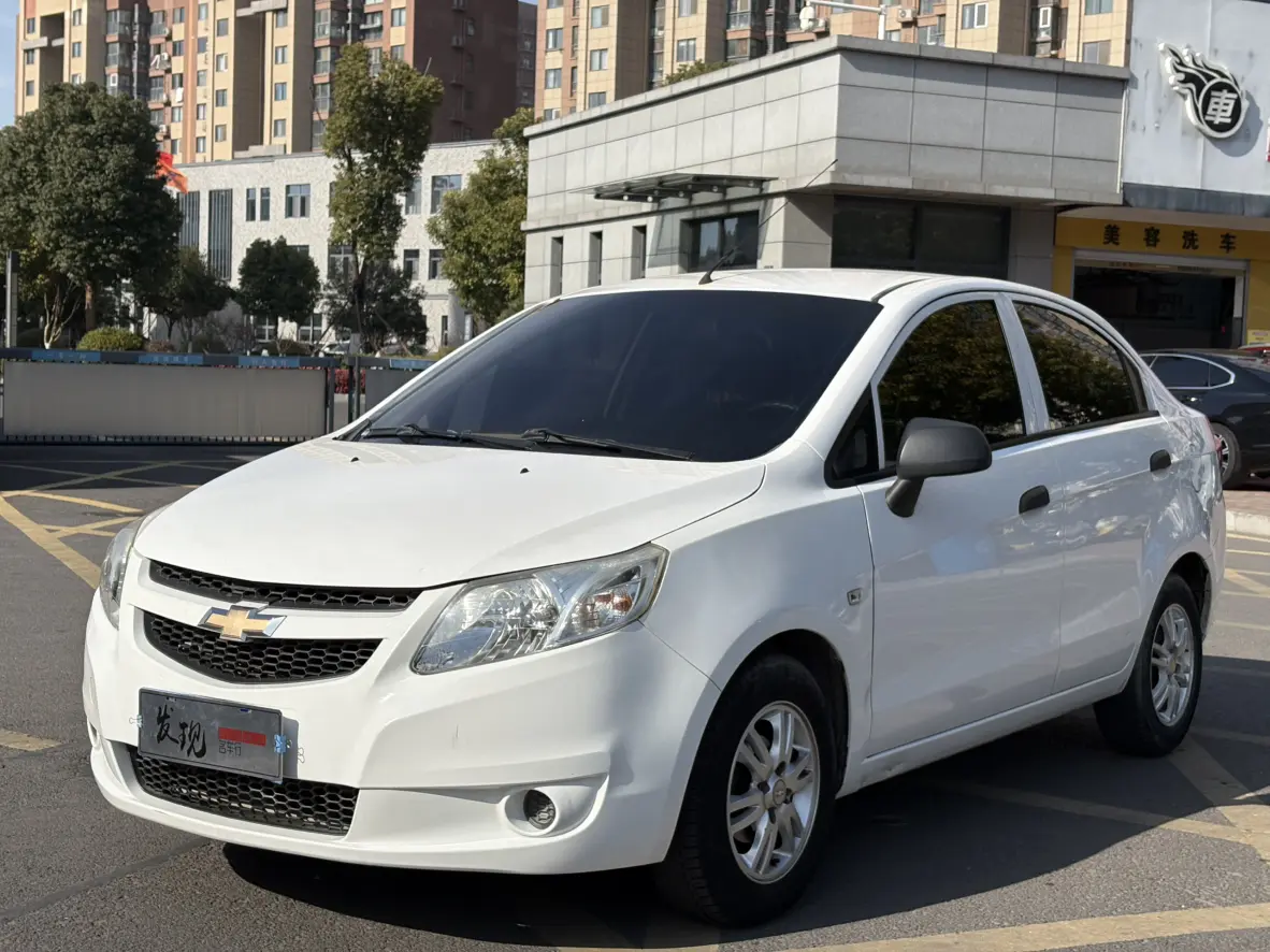 Chevrolet Sail  из Китая
