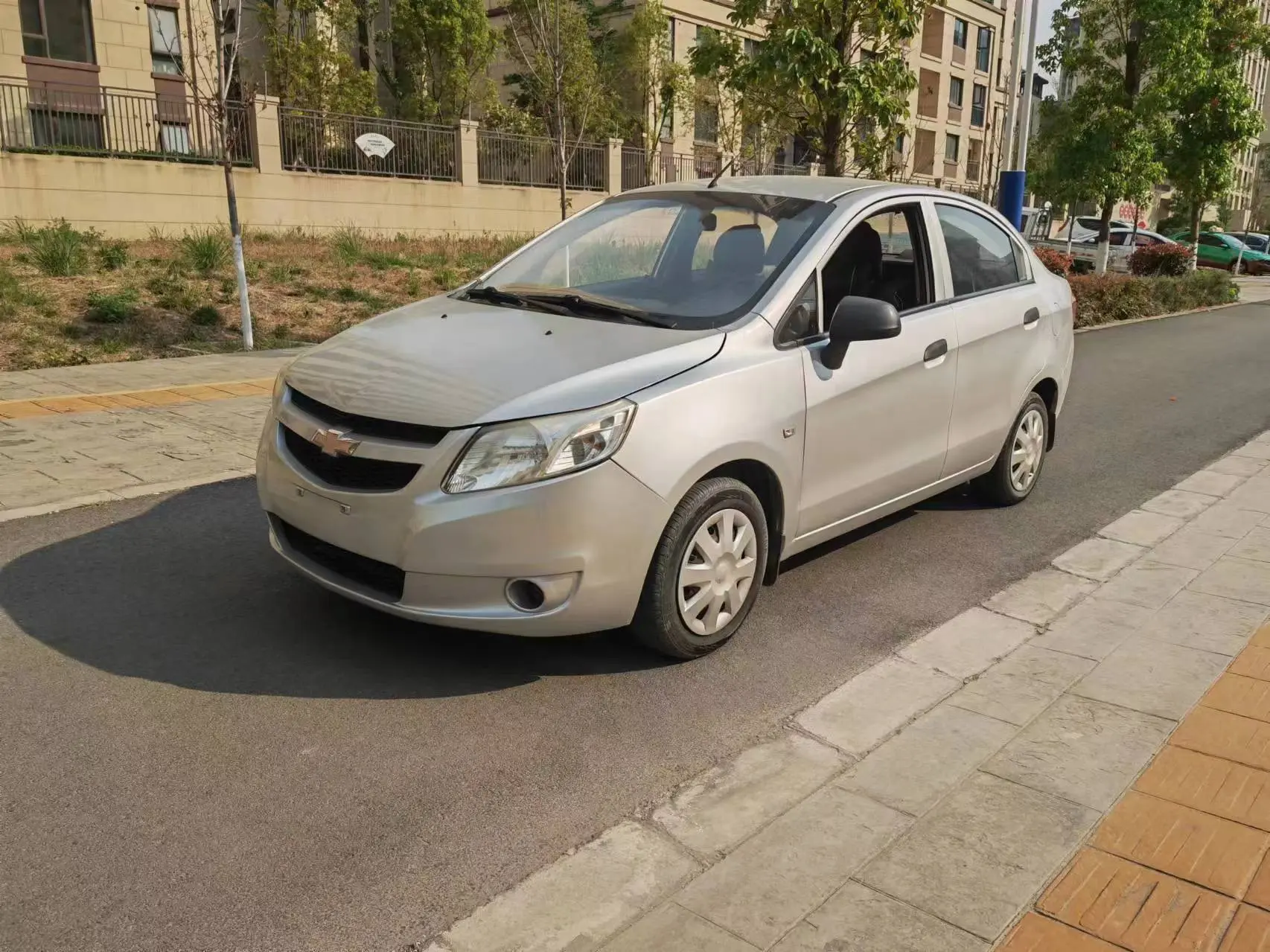 Chevrolet Sail  из Китая