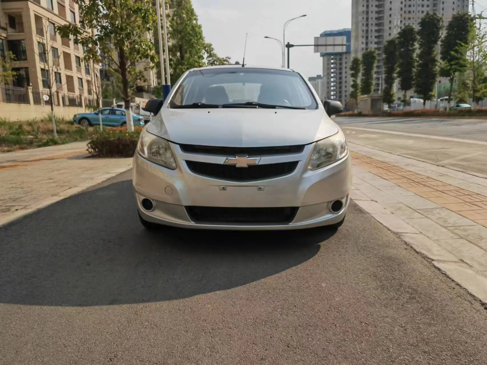 Chevrolet Sail  из Китая