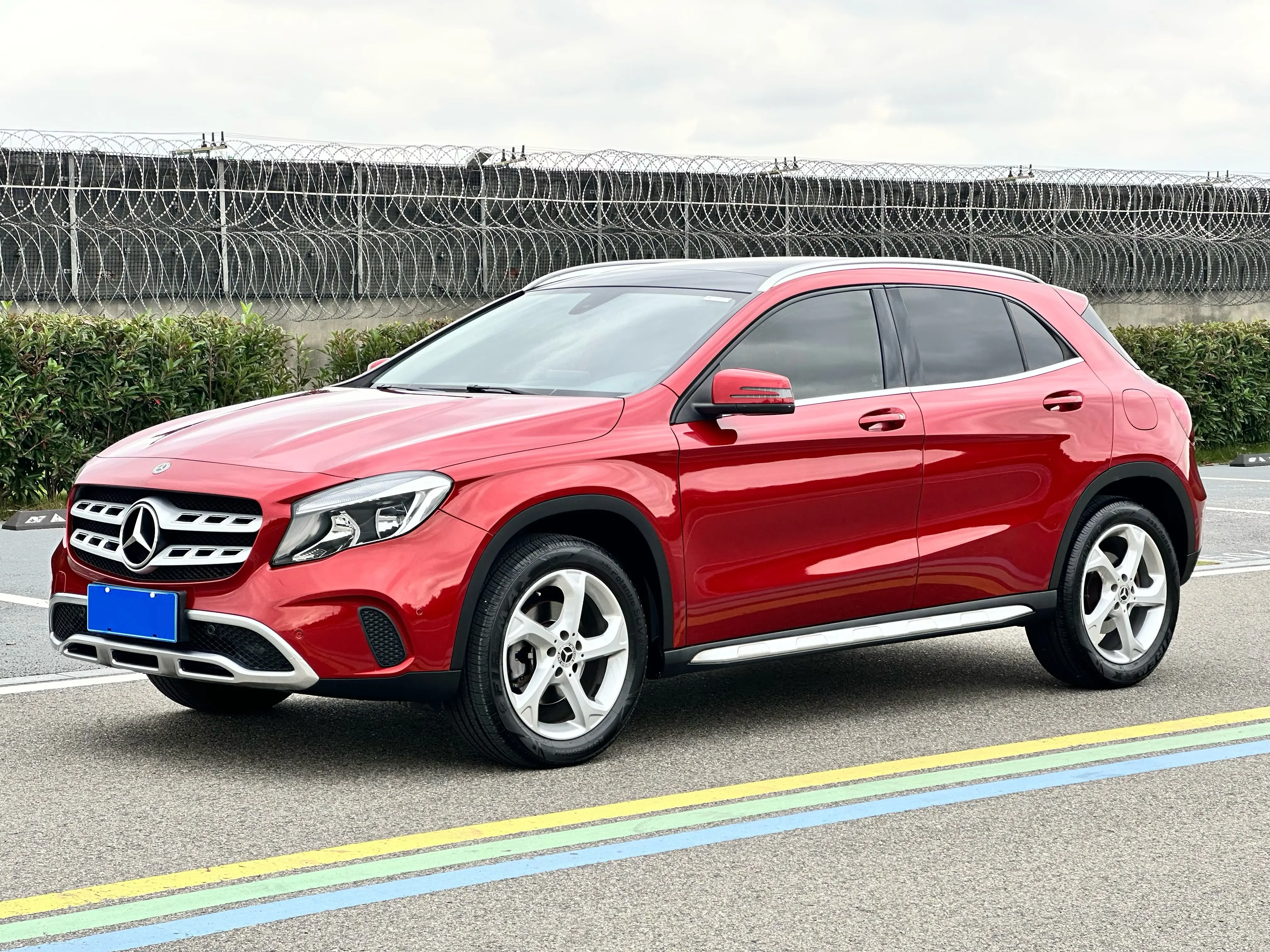 Mercedes-Benz GLA  из Китая