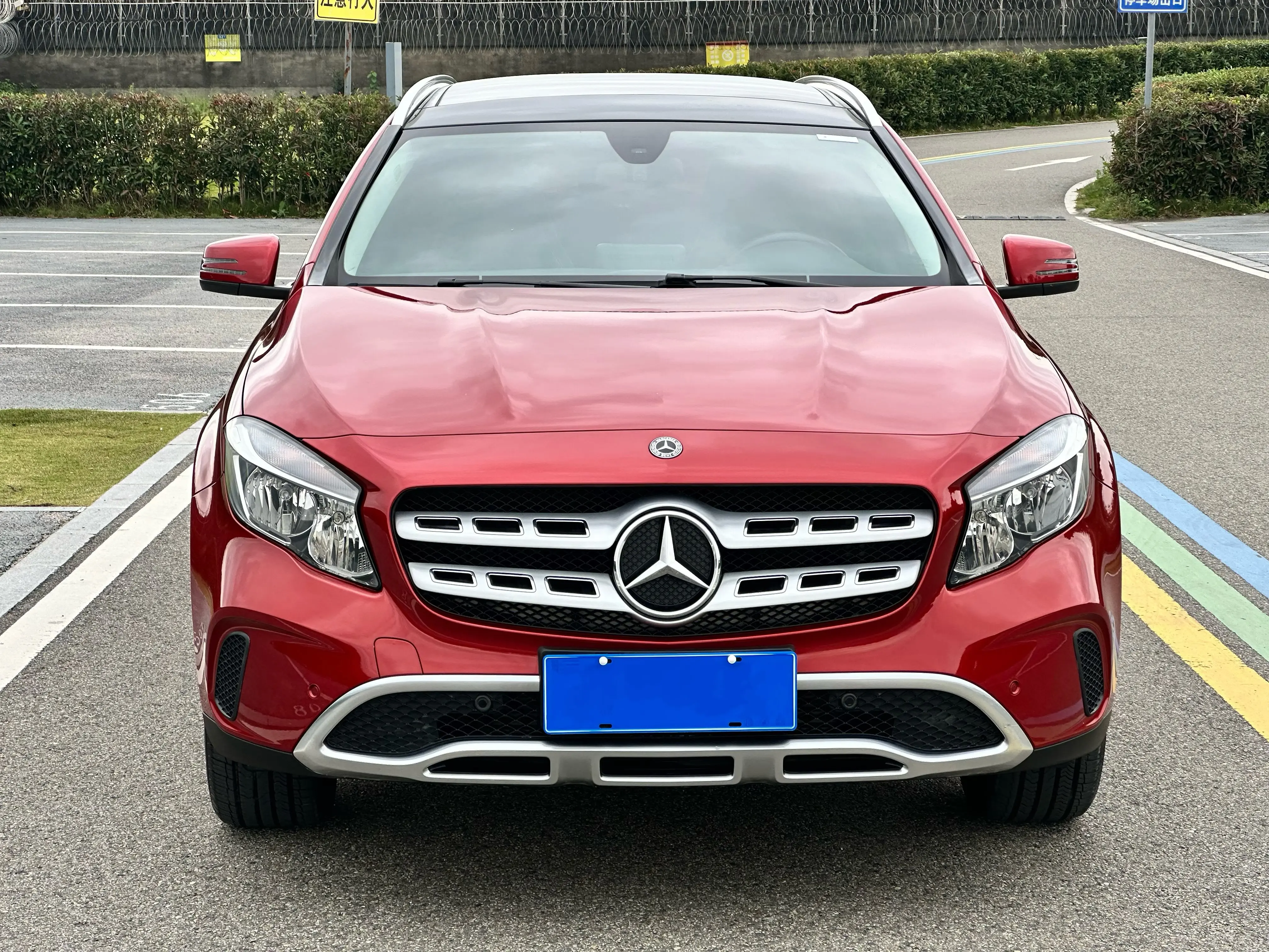 Mercedes-Benz GLA  из Китая