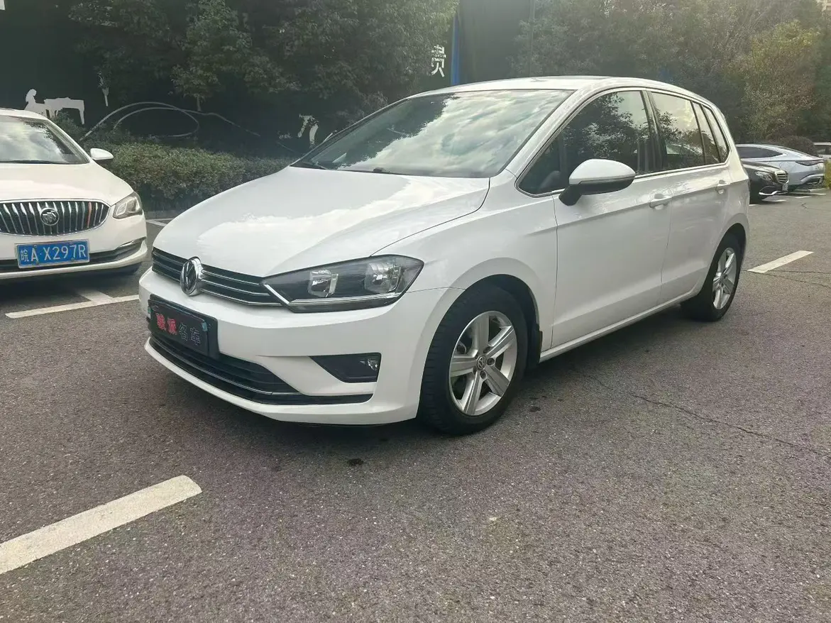 Volkswagen Golf·Jialu  из Китая