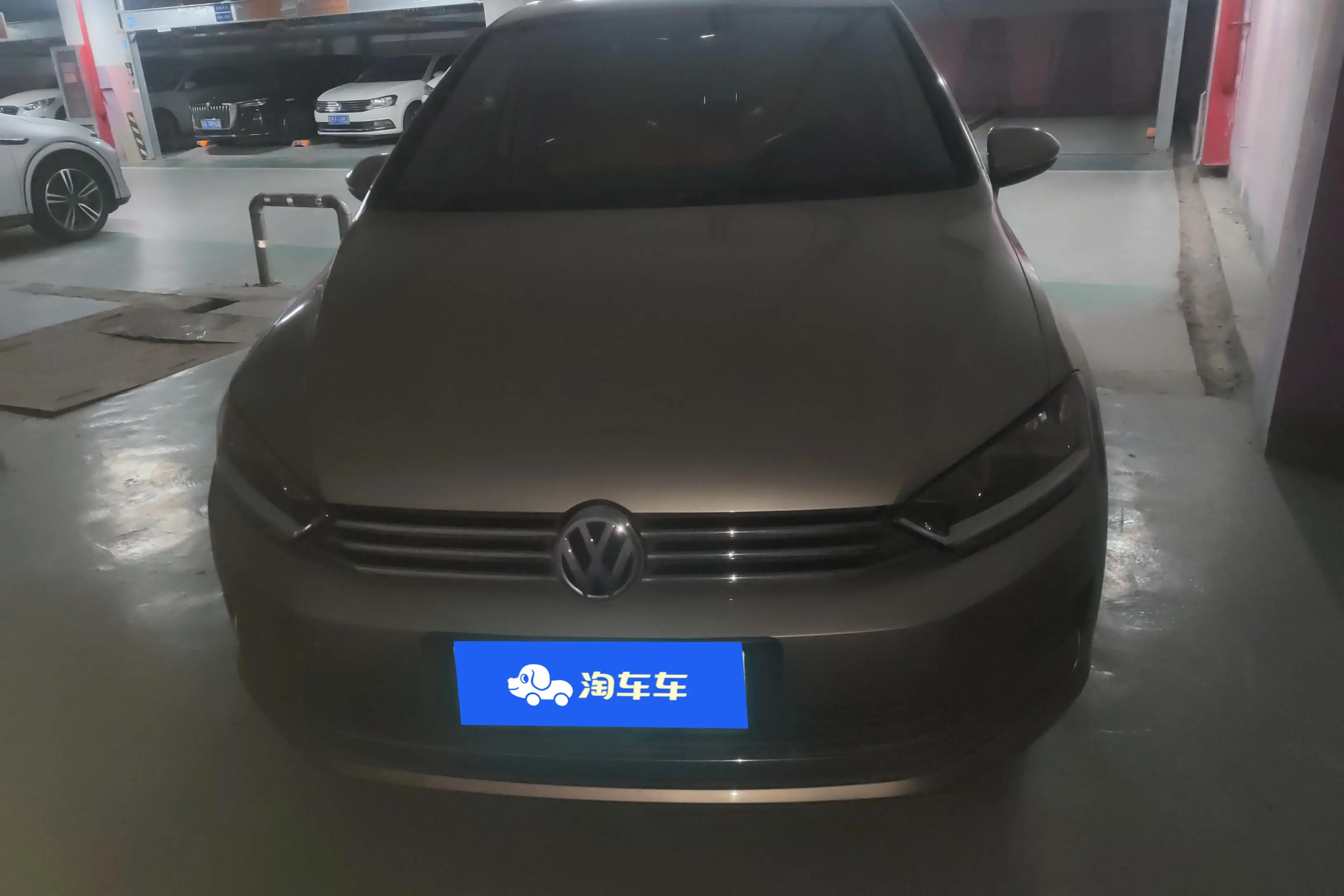 Volkswagen Golf·Jialu  из Китая