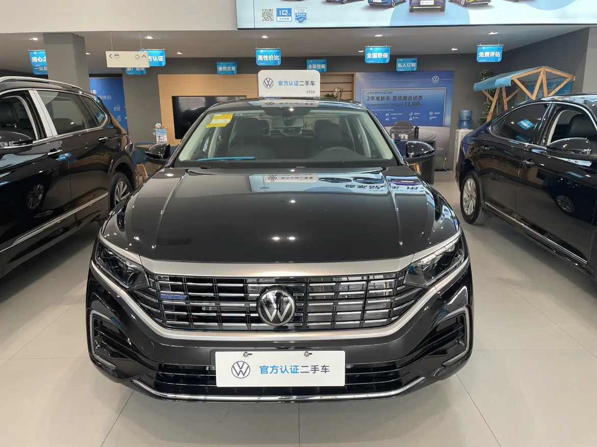 Volkswagen Passat PHEV  из Китая