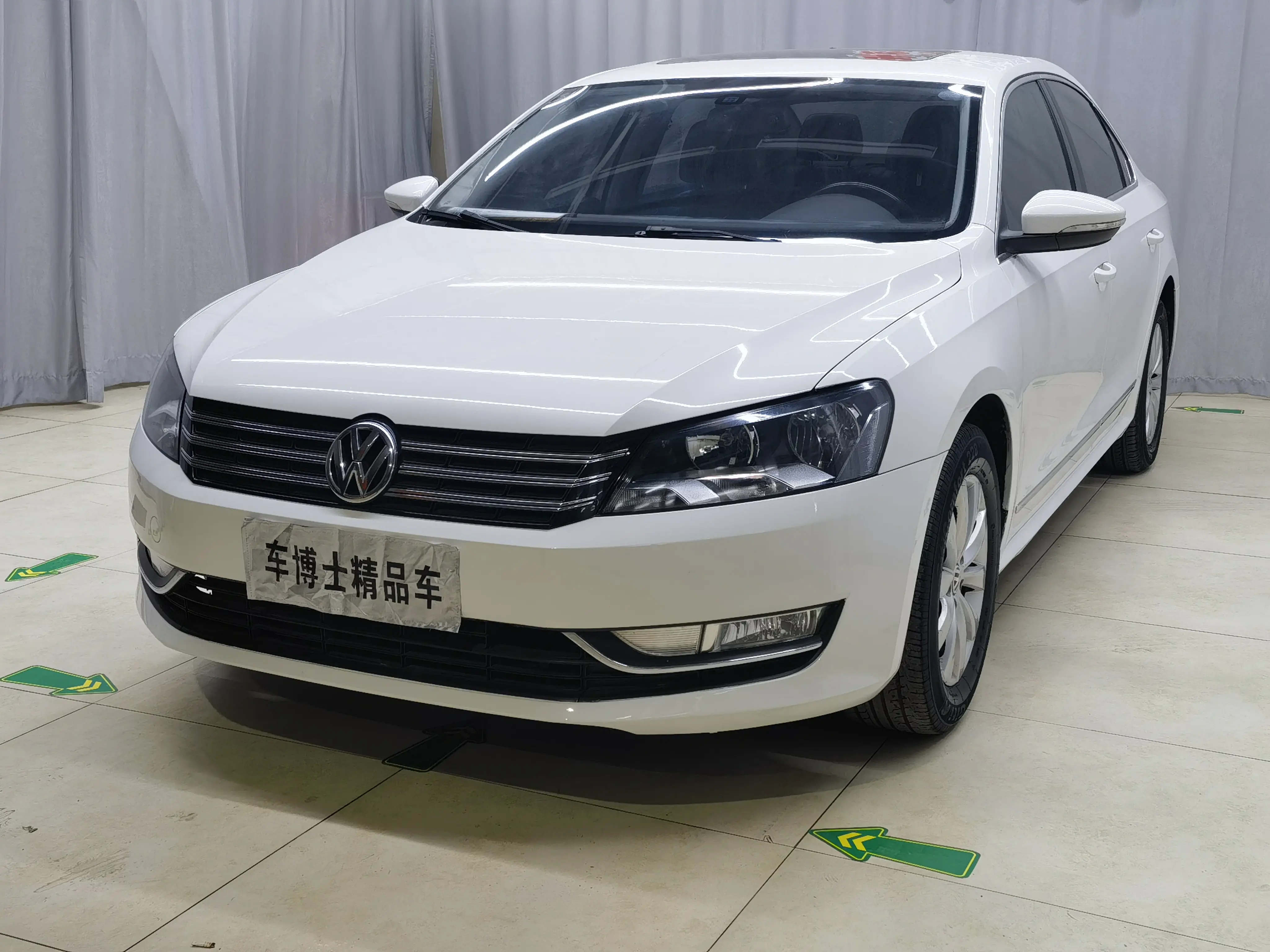 Volkswagen Passat  из Китая
