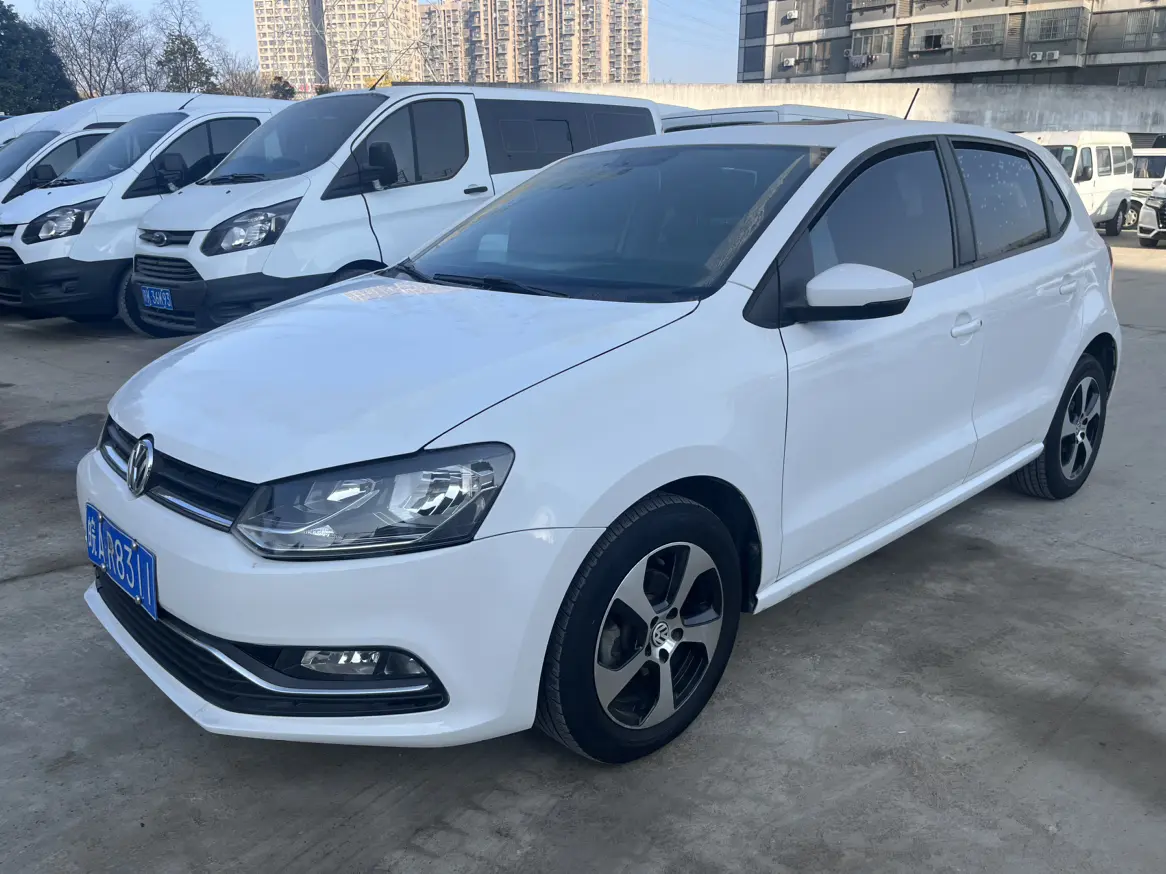 Volkswagen Polo  из Китая