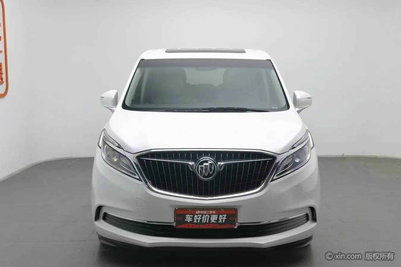 Buick GL8  из Китая