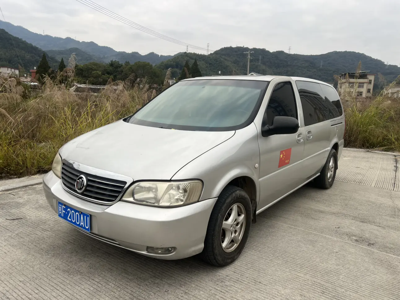 Buick GL8  из Китая