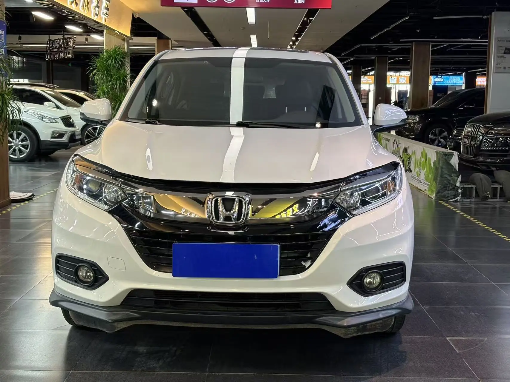Honda Vezel (Binzhi)  из Китая