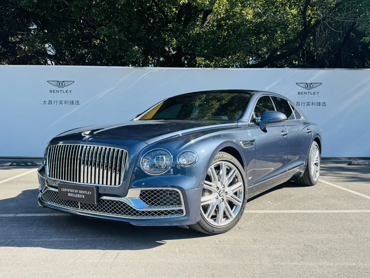 Bentley Galloping  из Китая