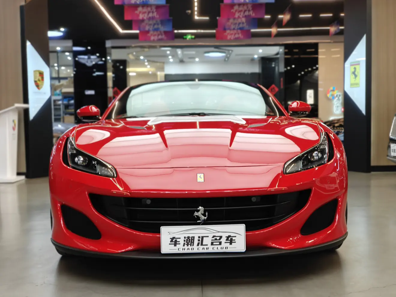 Ferrari Portofino  из Китая