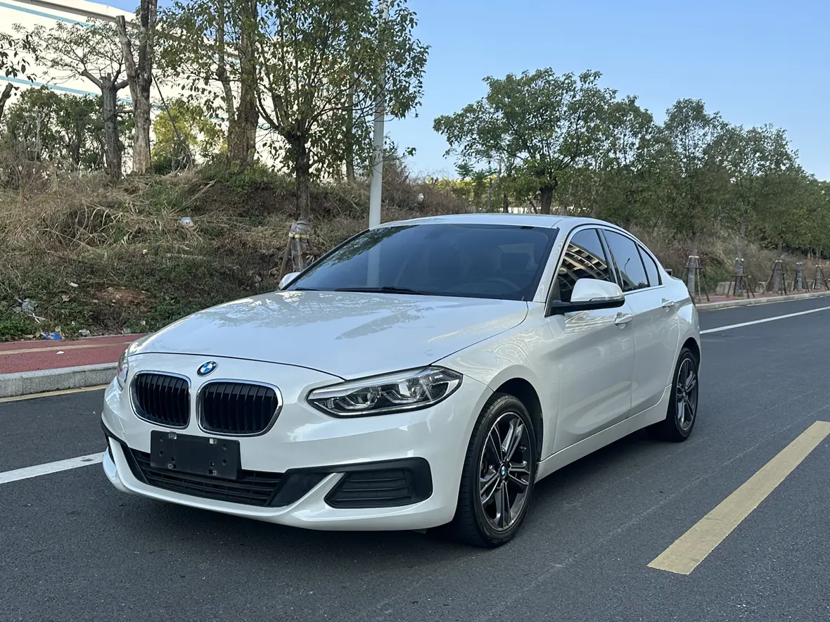 BMW 1 Series  из Китая