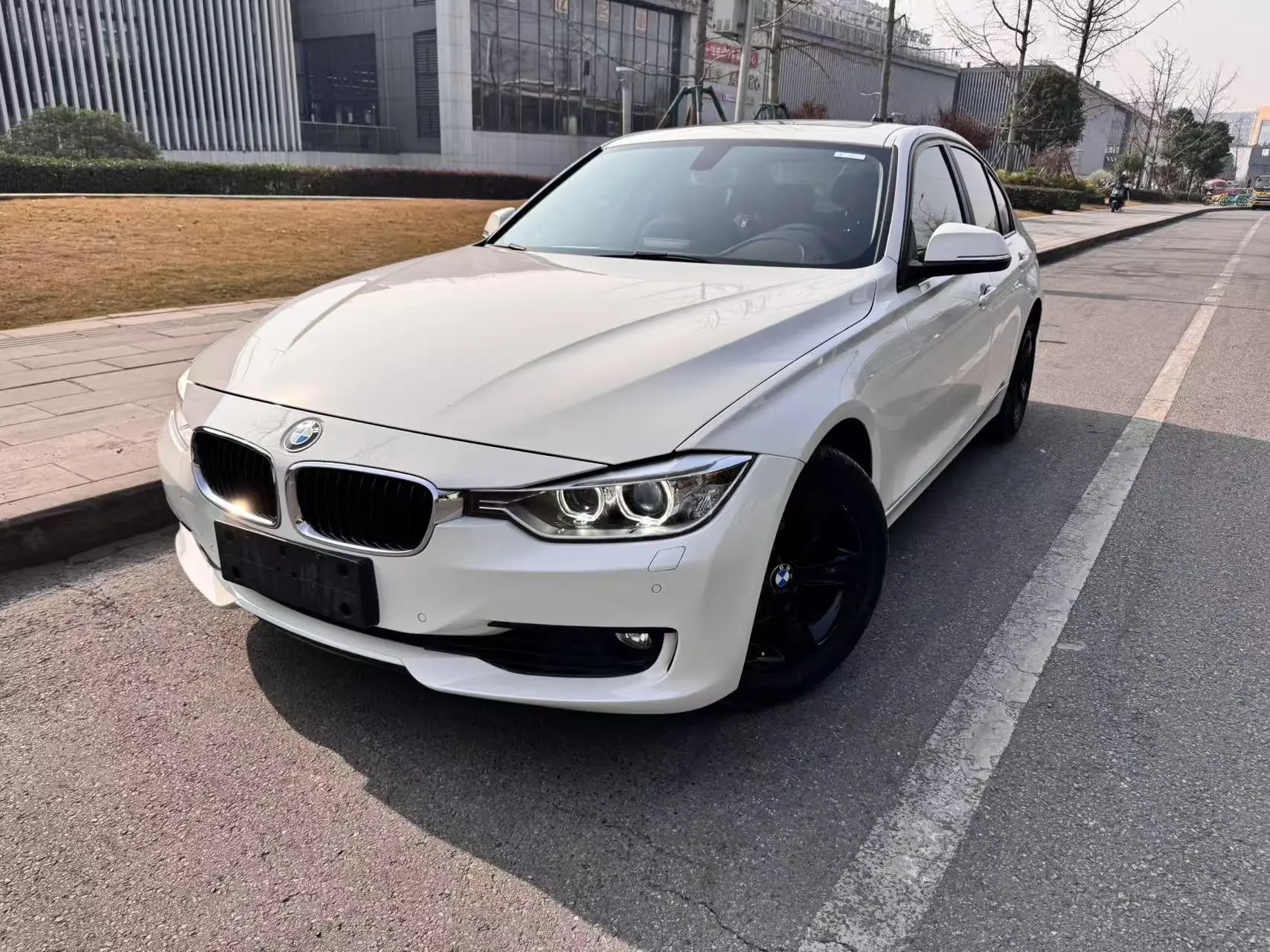 BMW 3 Series  из Китая