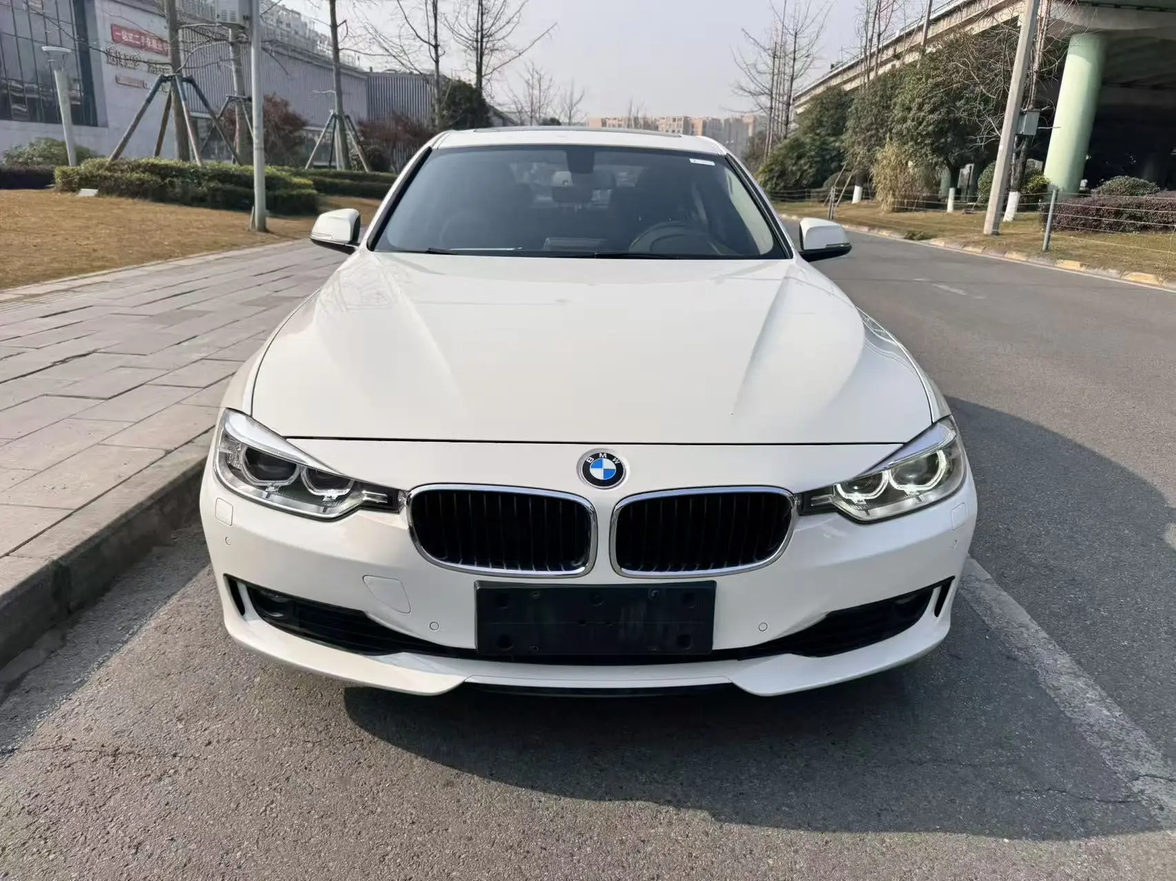 BMW 3 Series  из Китая