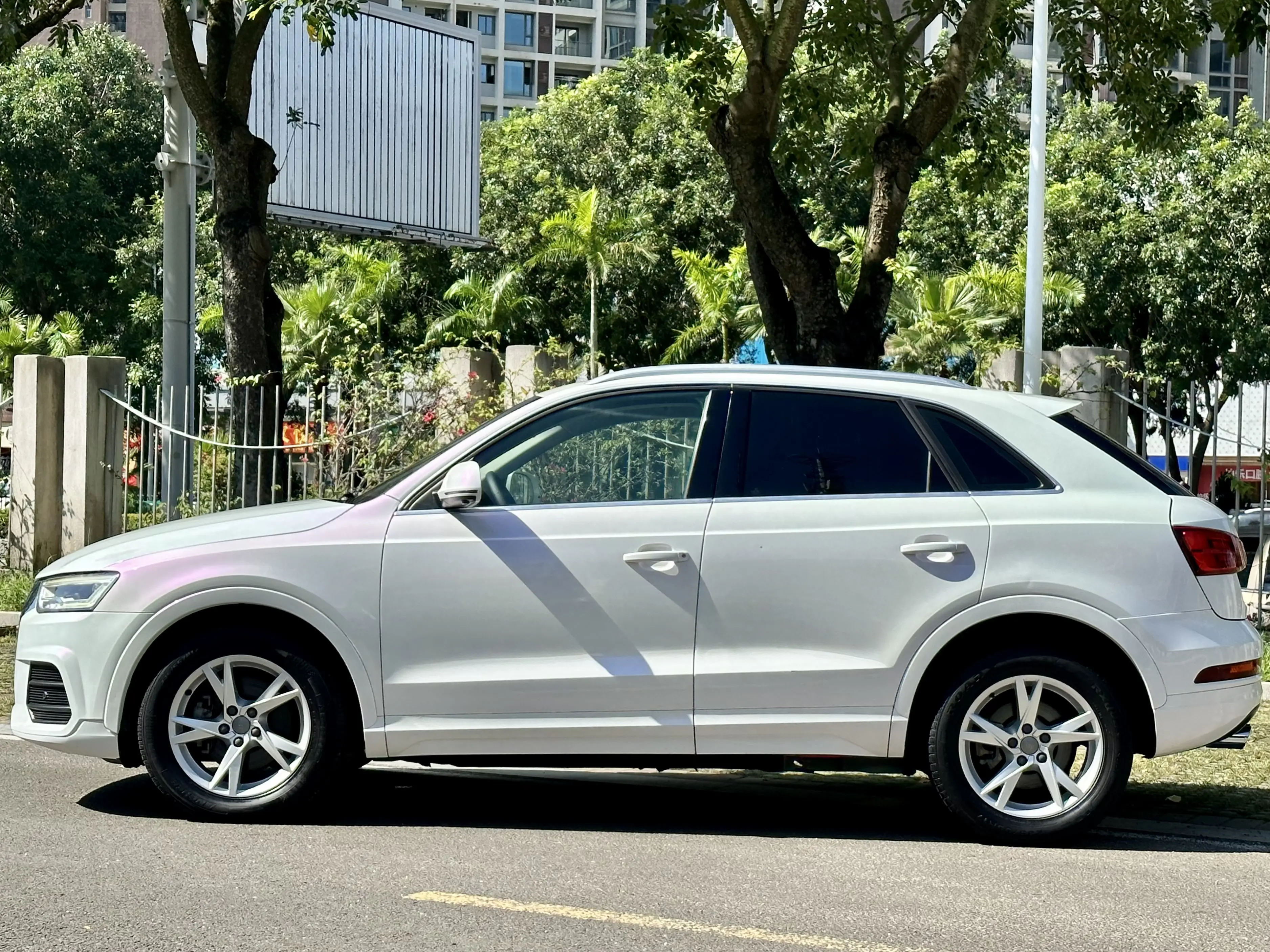 Audi Q3  из Китая