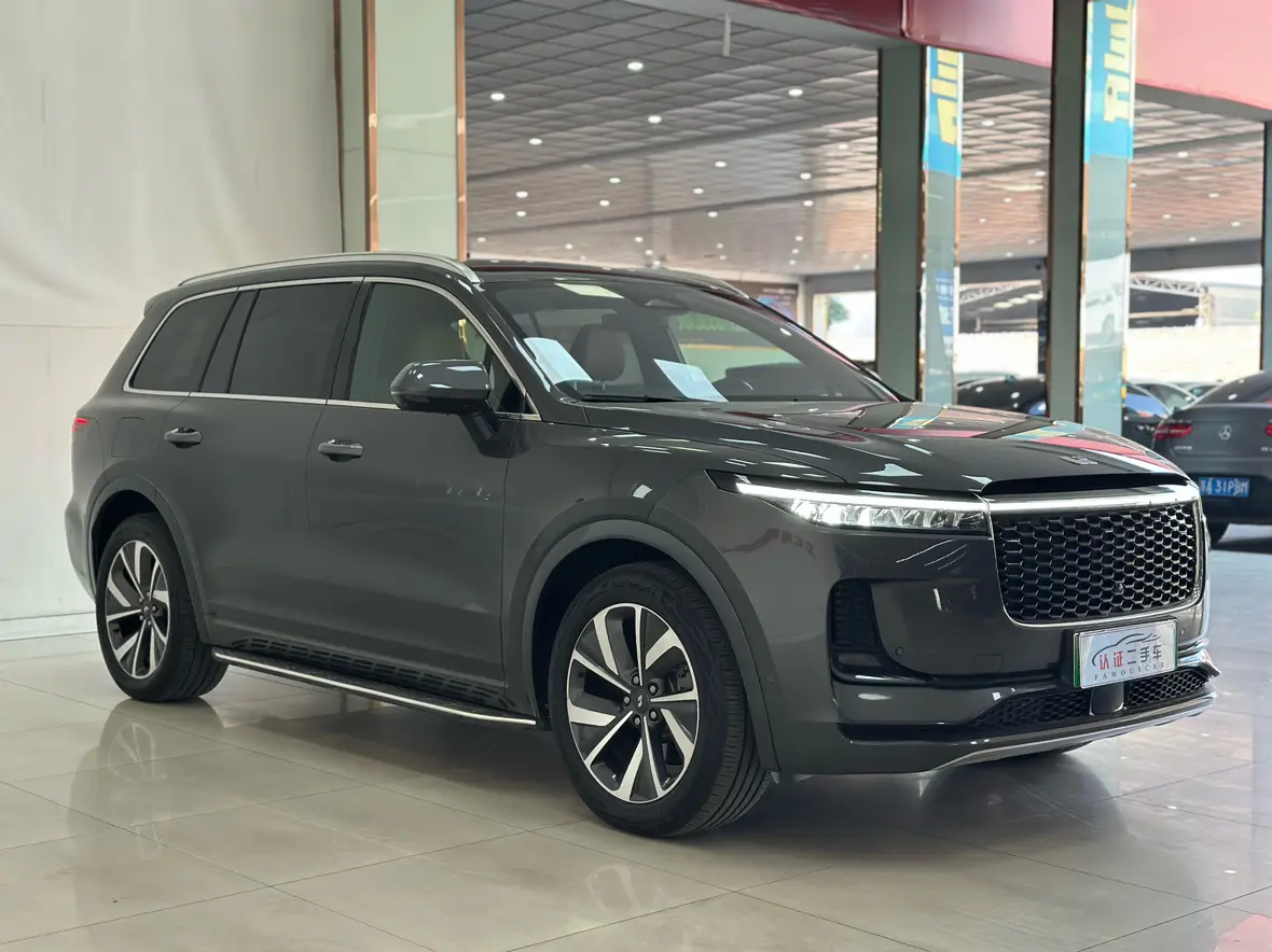 Li ONE (Ideal ONE)  из Китая