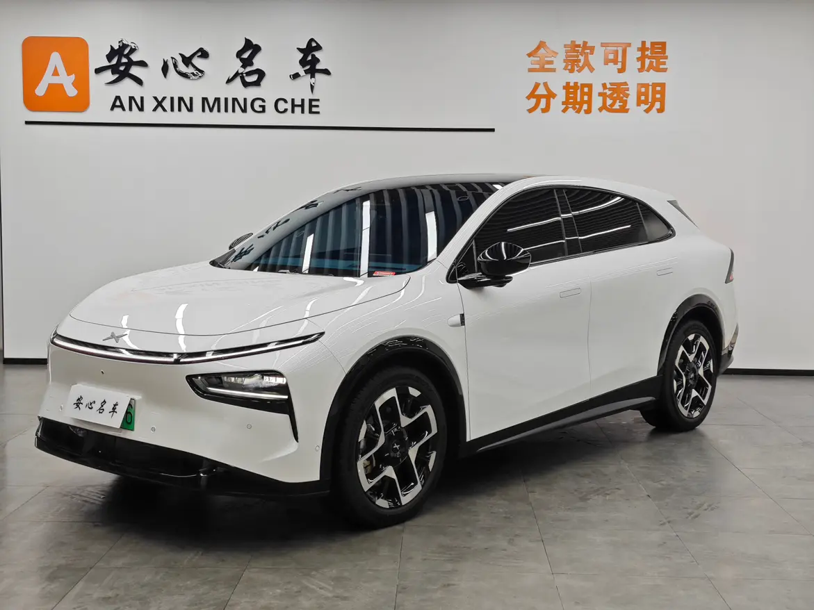 Xpeng G7  из Китая