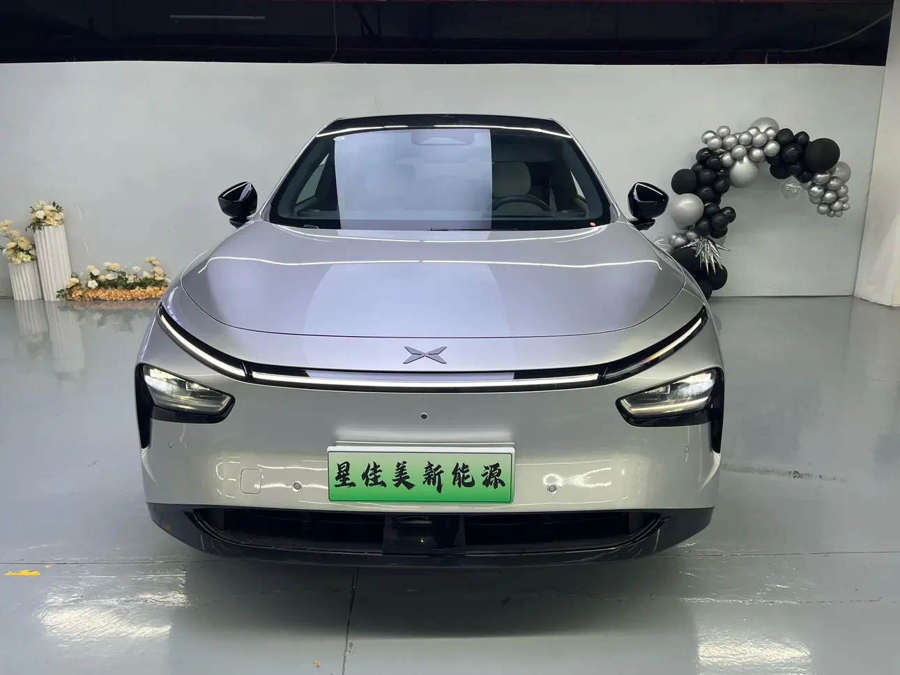 Xpeng G7  из Китая