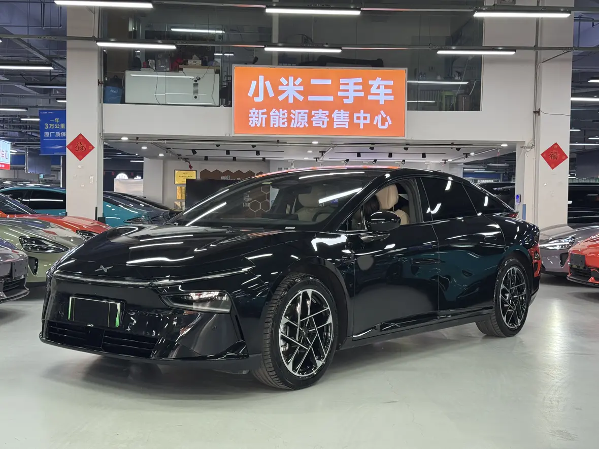 Xpeng P7+  из Китая