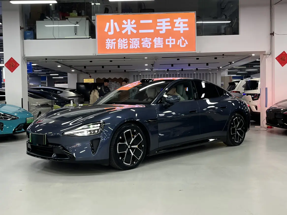 Xiaomi car Xiaomi SU7  из Китая