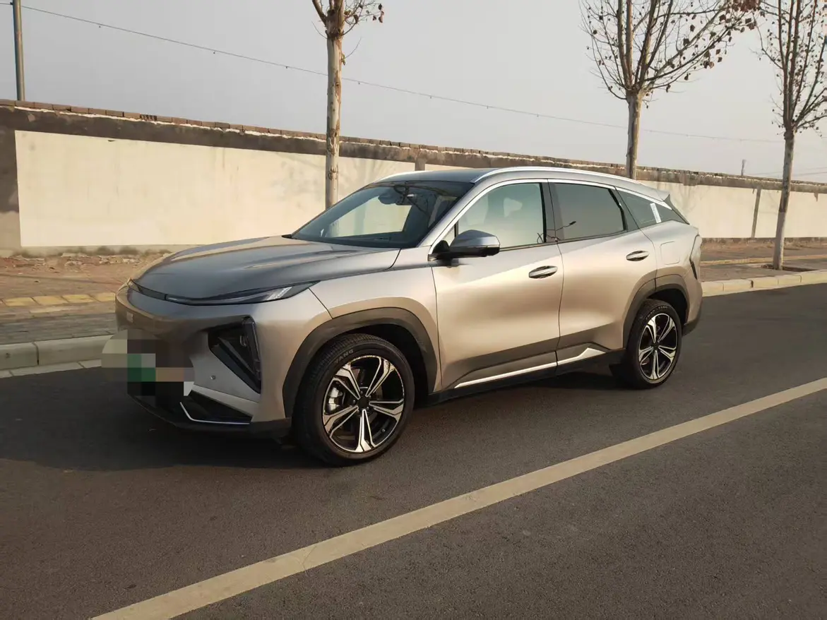 Geely Galaxy L7  из Китая