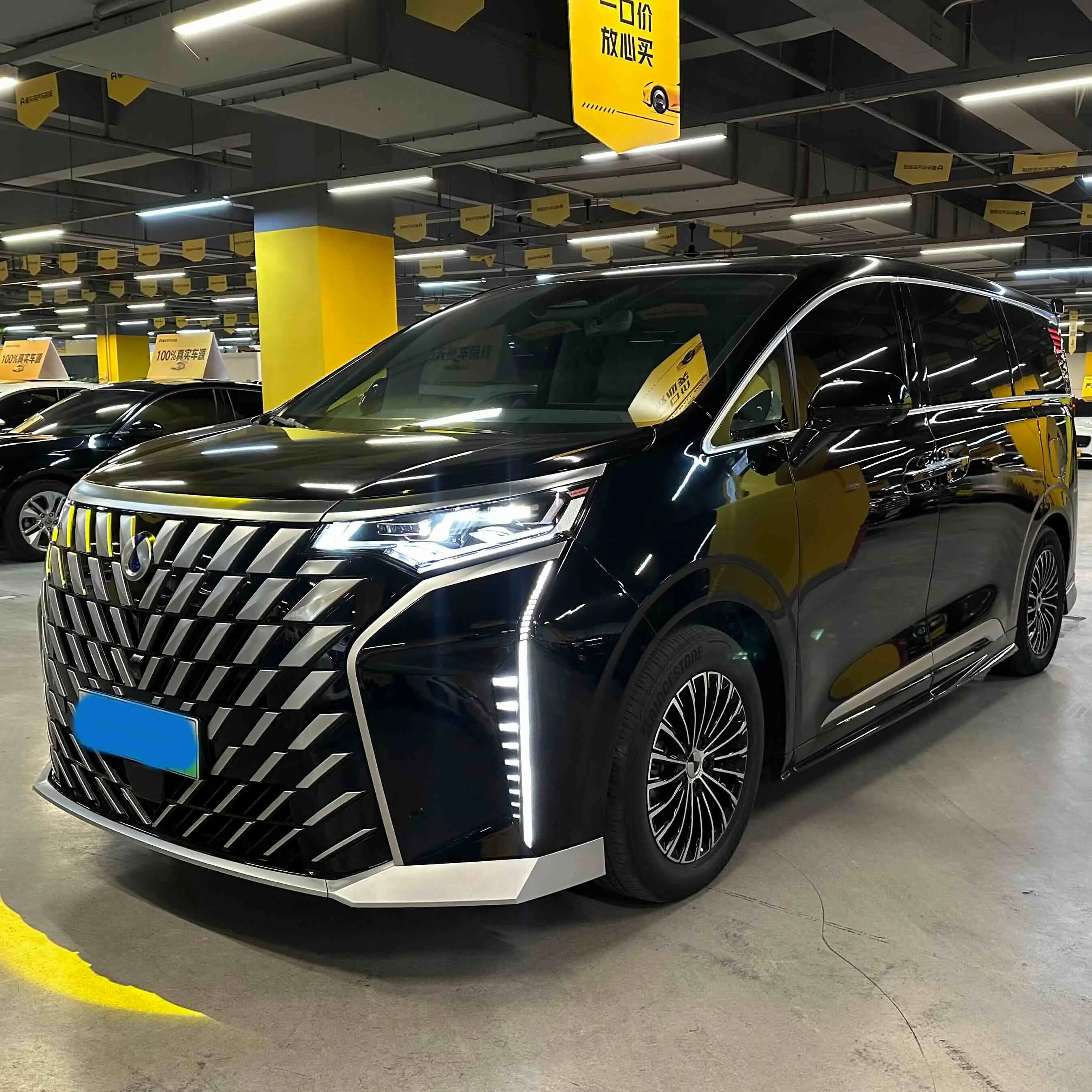 Denza D9 DM  из Китая