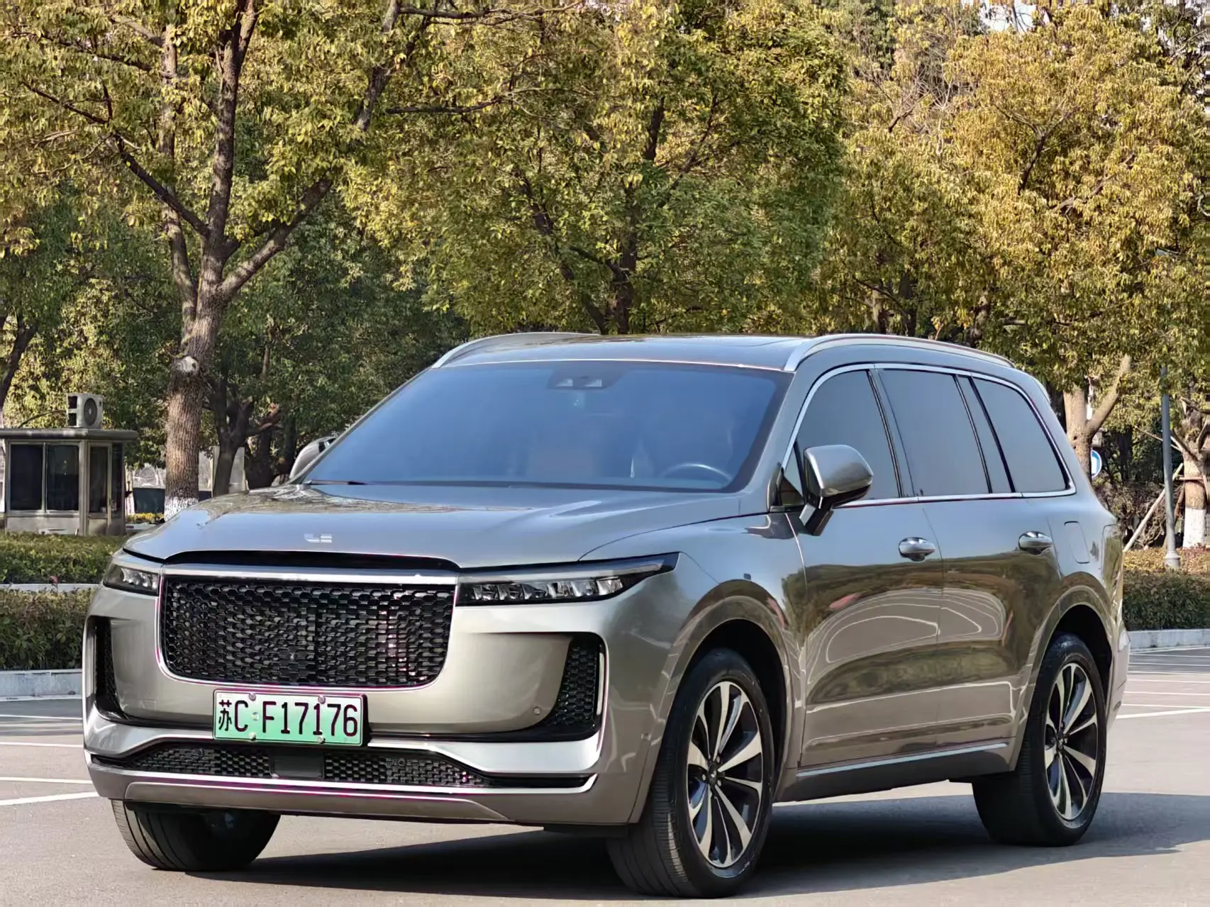 Li ONE (Ideal ONE)  из Китая