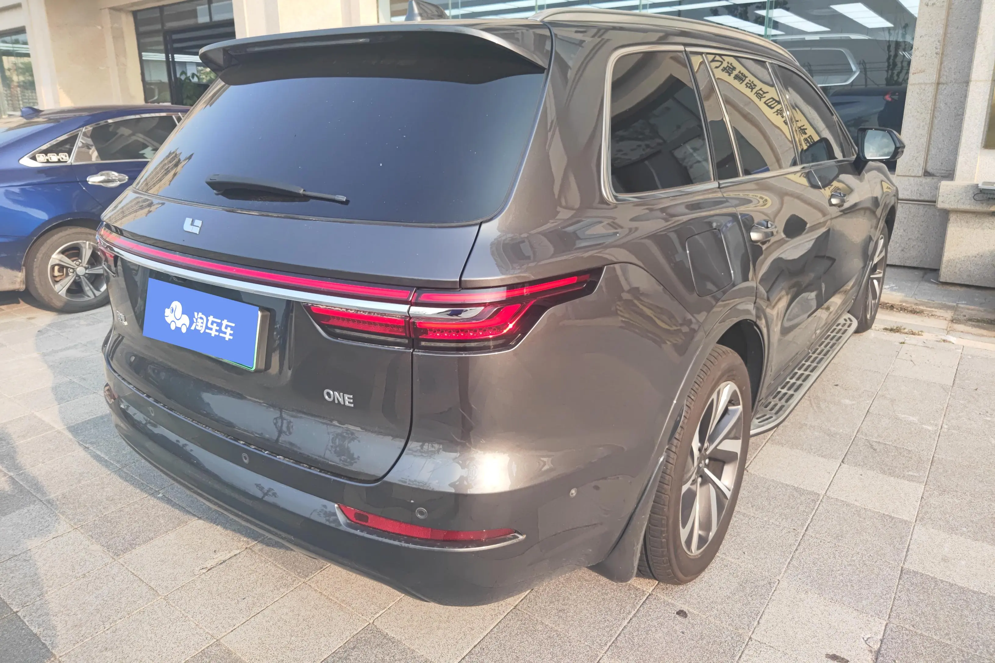 Li ONE (Ideal ONE)  из Китая