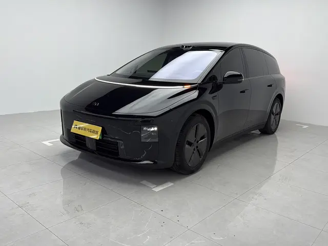 Li Ideal i8  из Китая