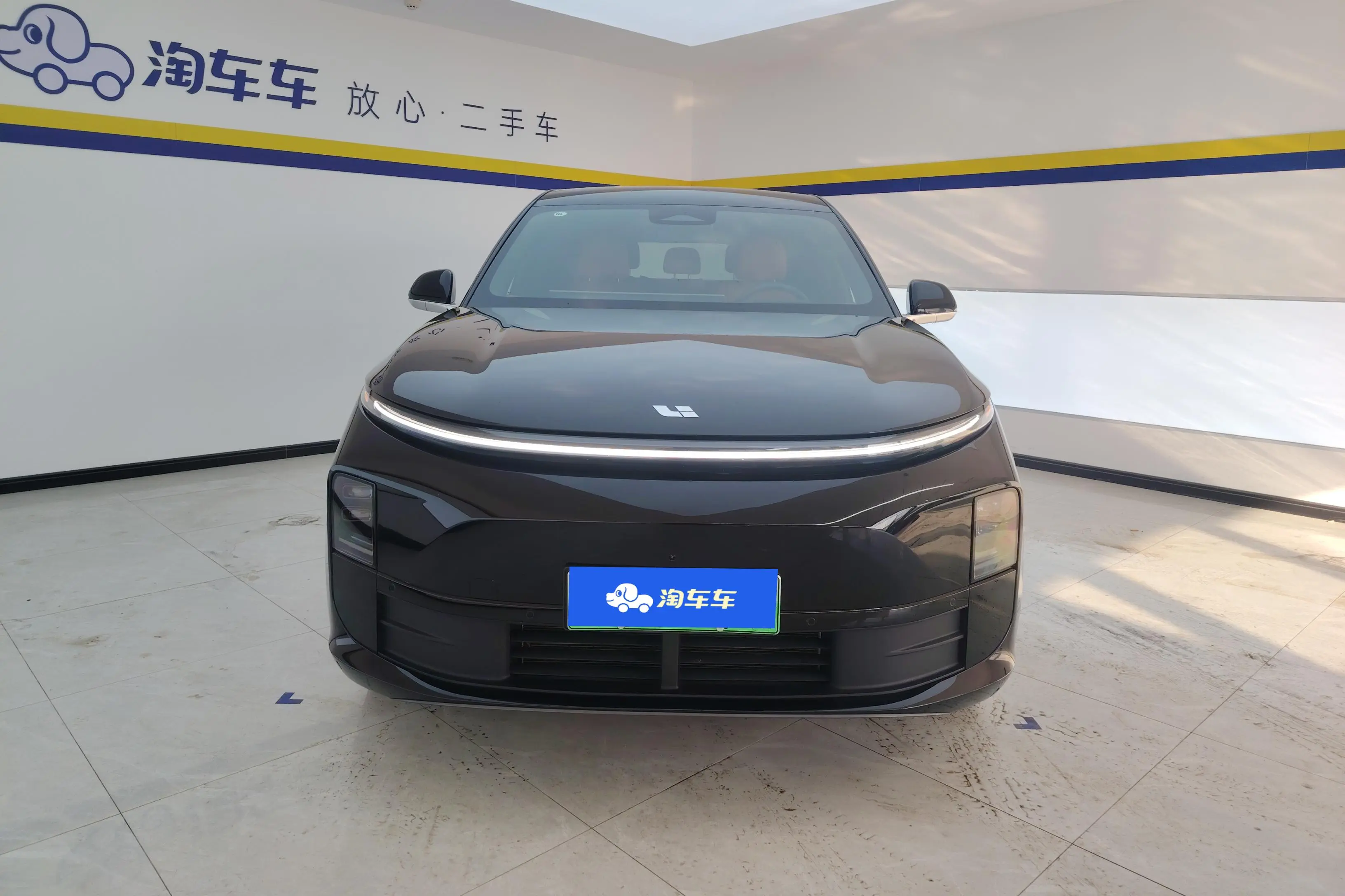 Li L6 (Ideal L6)  из Китая