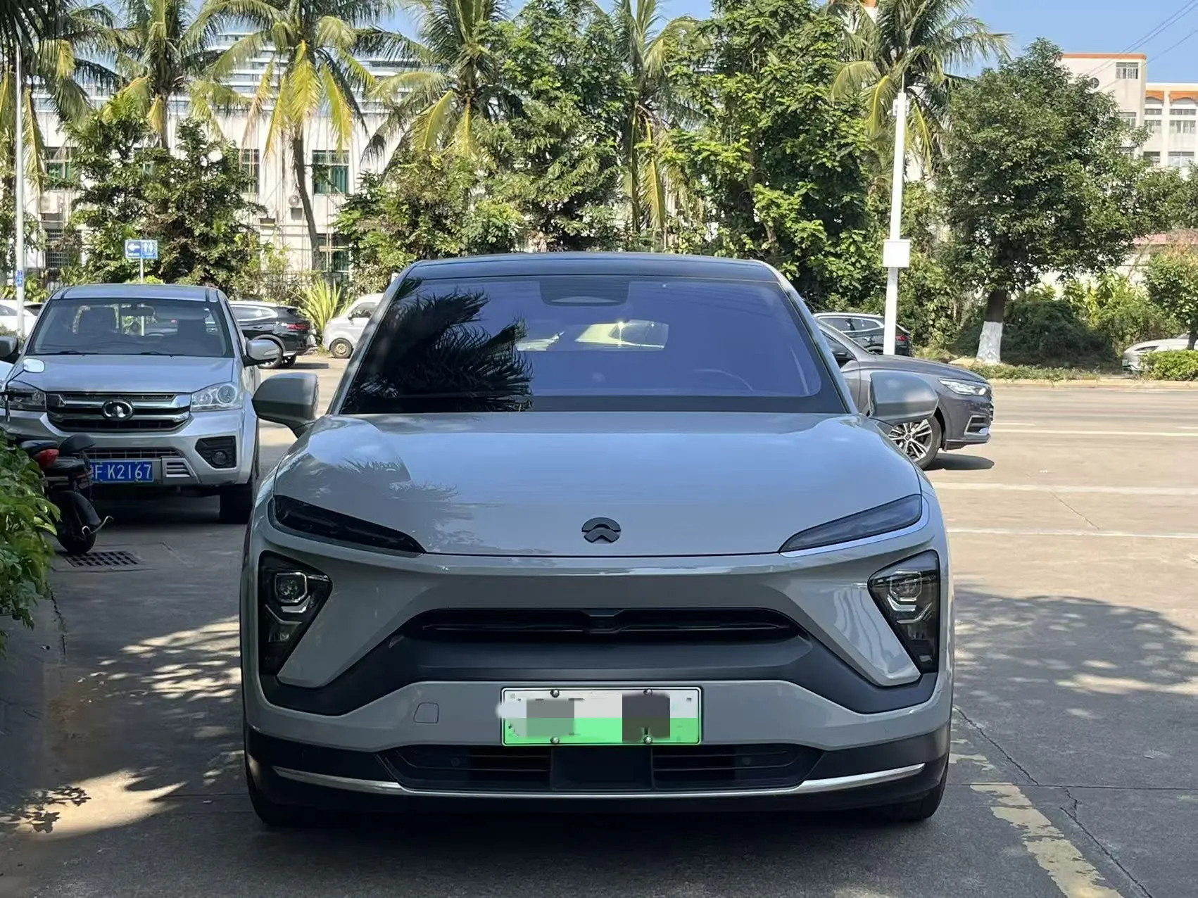 NIO EC6  из Китая