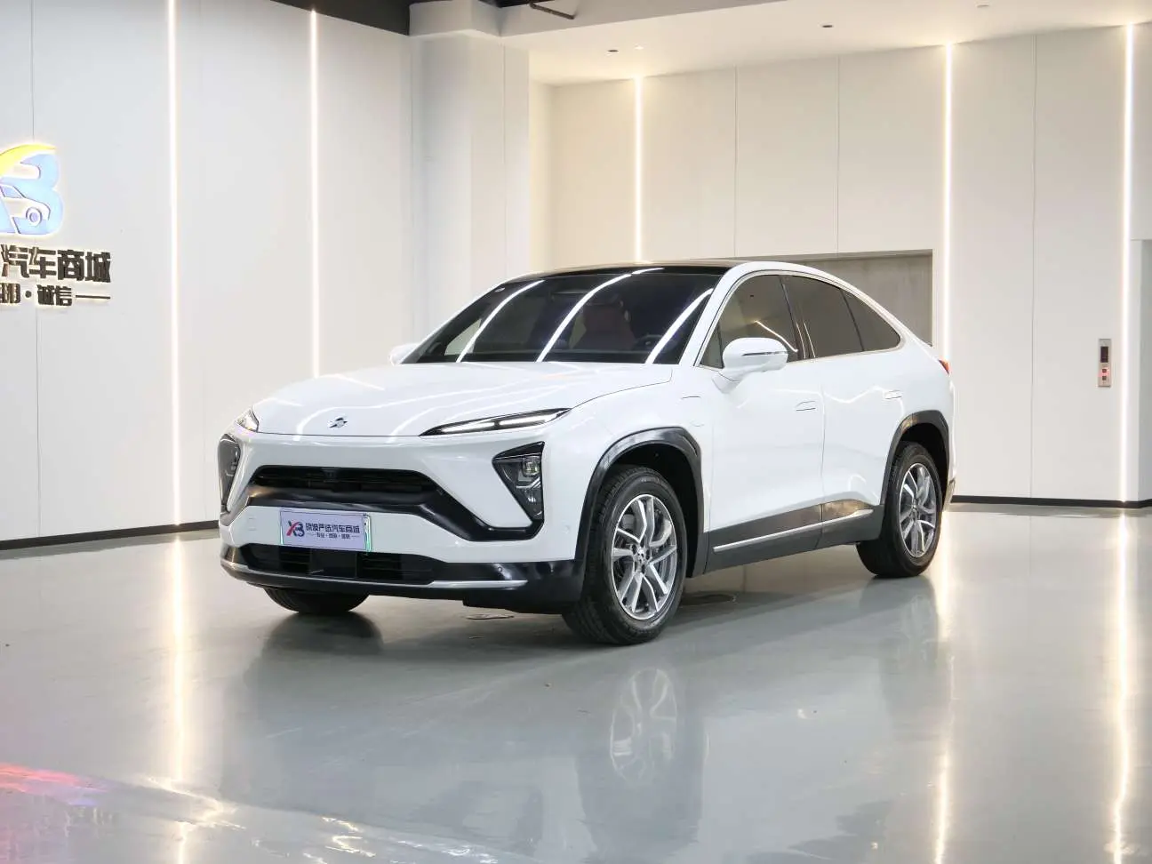 NIO EC6  из Китая