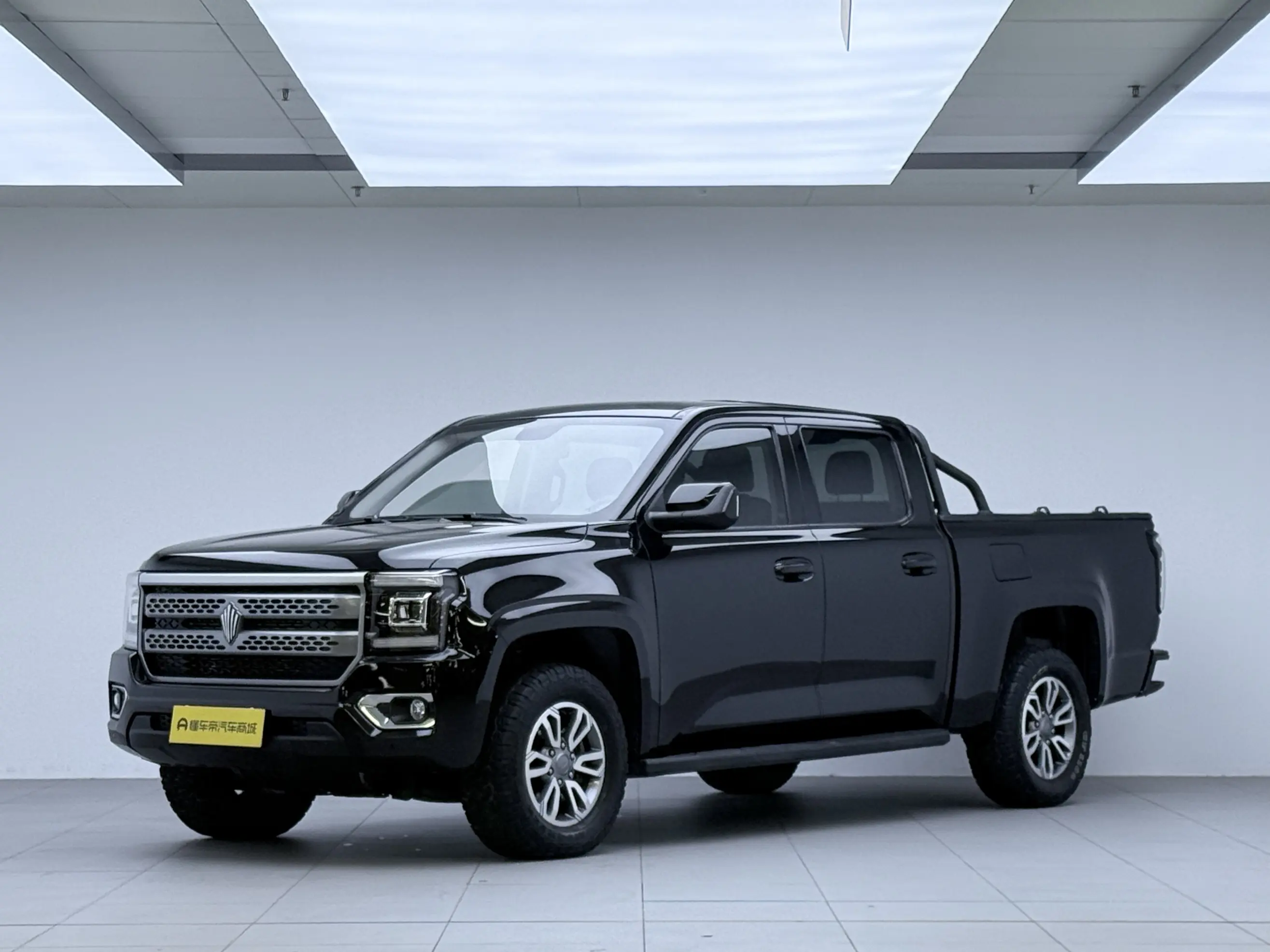 Jiangling Avenue  из Китая