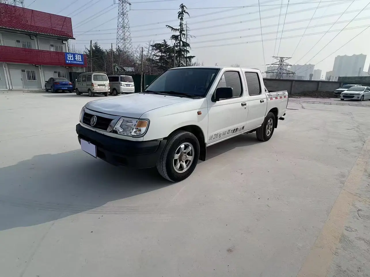 Dongfeng Ruiqi  из Китая